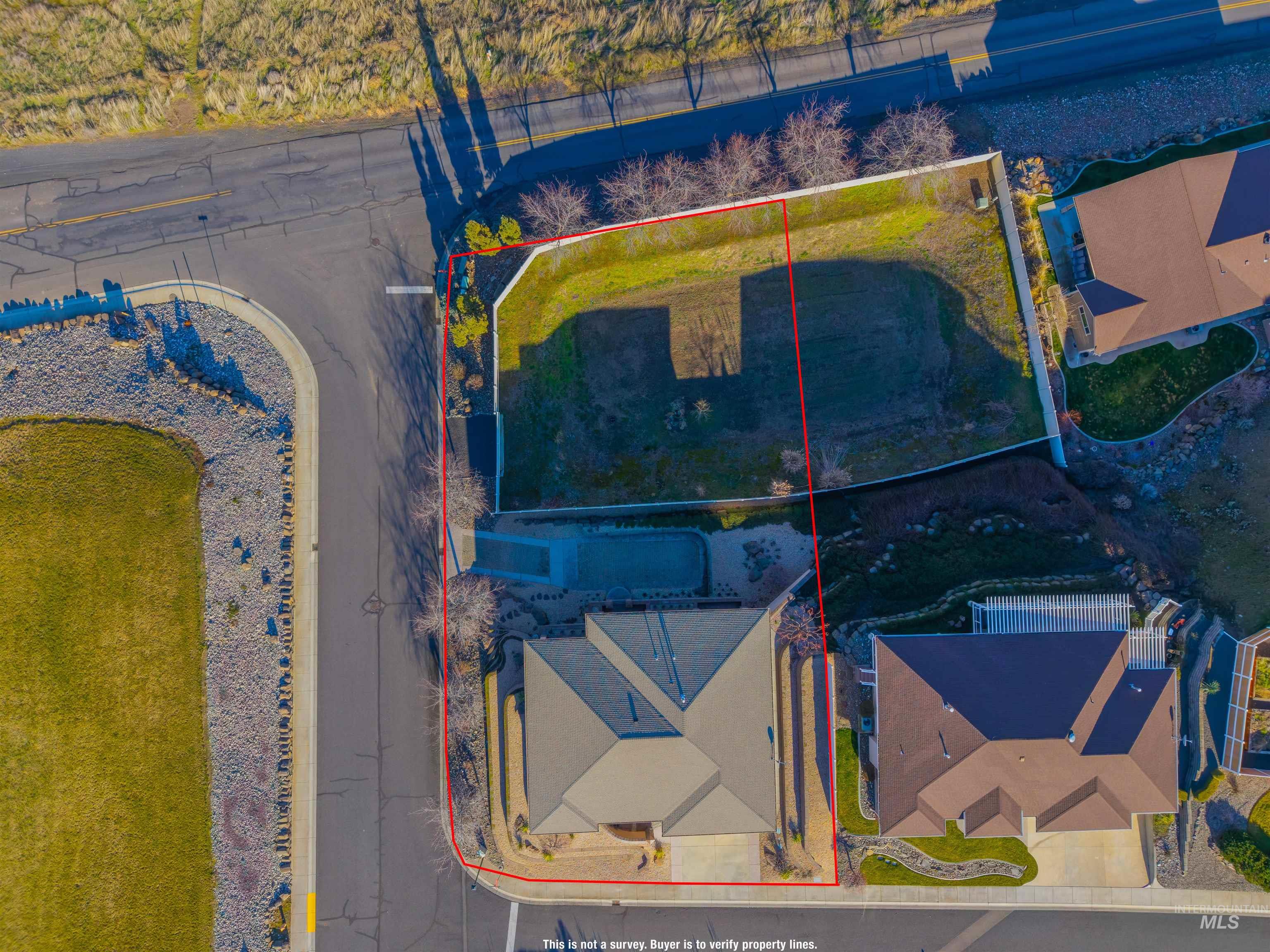 31 Riverpoint Dr, Asotin, Washington 99402, 3 Bedrooms, 3 Bathrooms, Residential For Sale, Price $769,950, 98976282