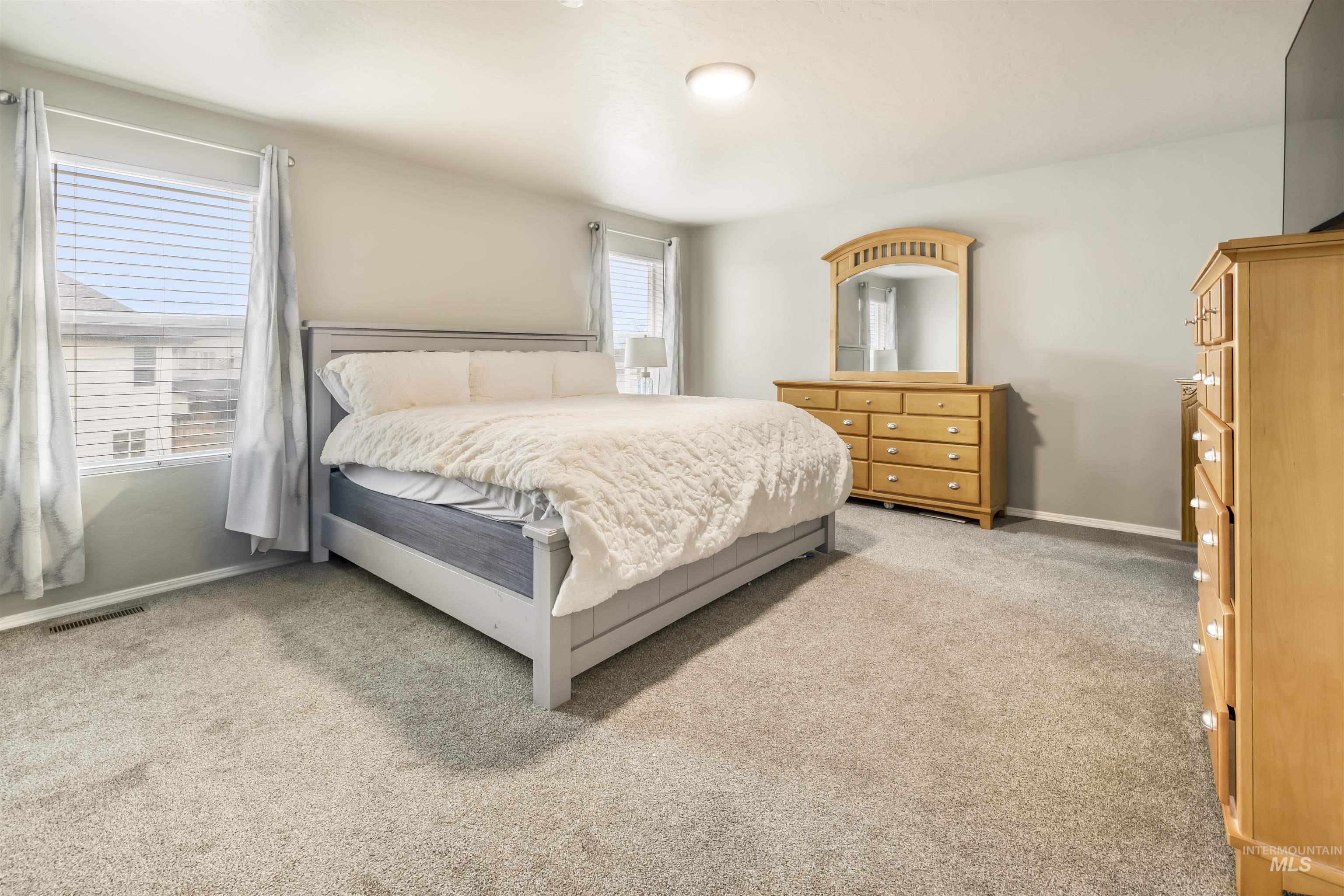 13570 Nisene Dr, Caldwell, Idaho 83607, 4 Bedrooms, 2.5 Bathrooms, Residential For Sale, Price $499,000, 98976284