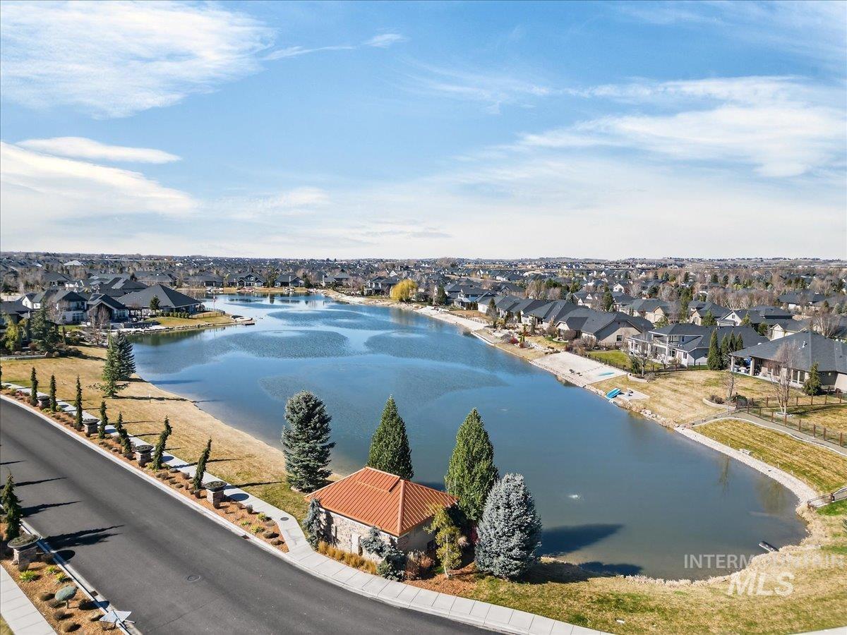 1145 N Foudy Lane, Eagle, Idaho 83616, 4 Bedrooms, 2 Bathrooms, Residential For Sale, Price $769,000,MLS 98976286