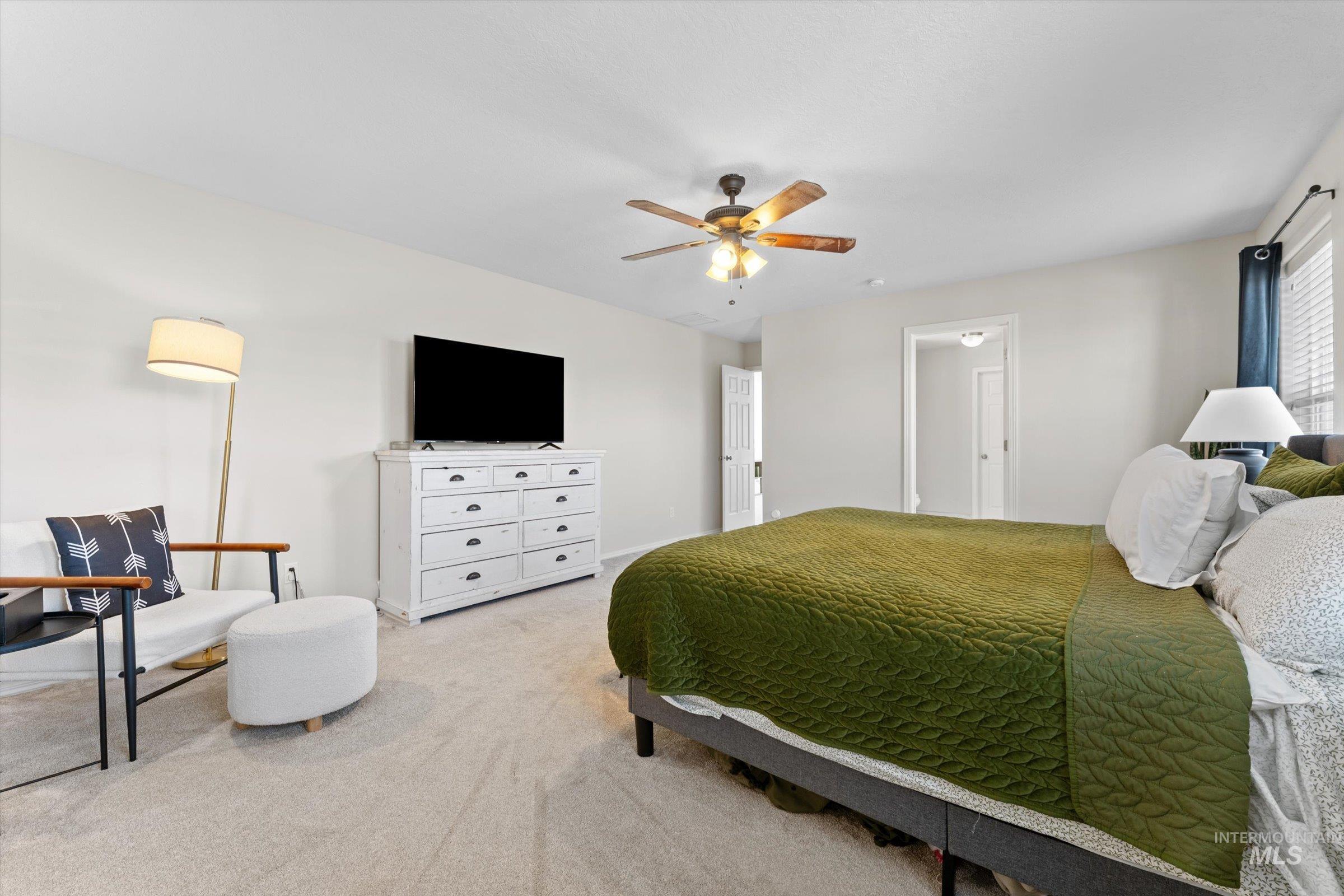 1935 N Maroon Avenue, Kuna, Idaho 83634, 4 Bedrooms, 2.5 Bathrooms, Residential For Sale, Price $529,000, 98976287