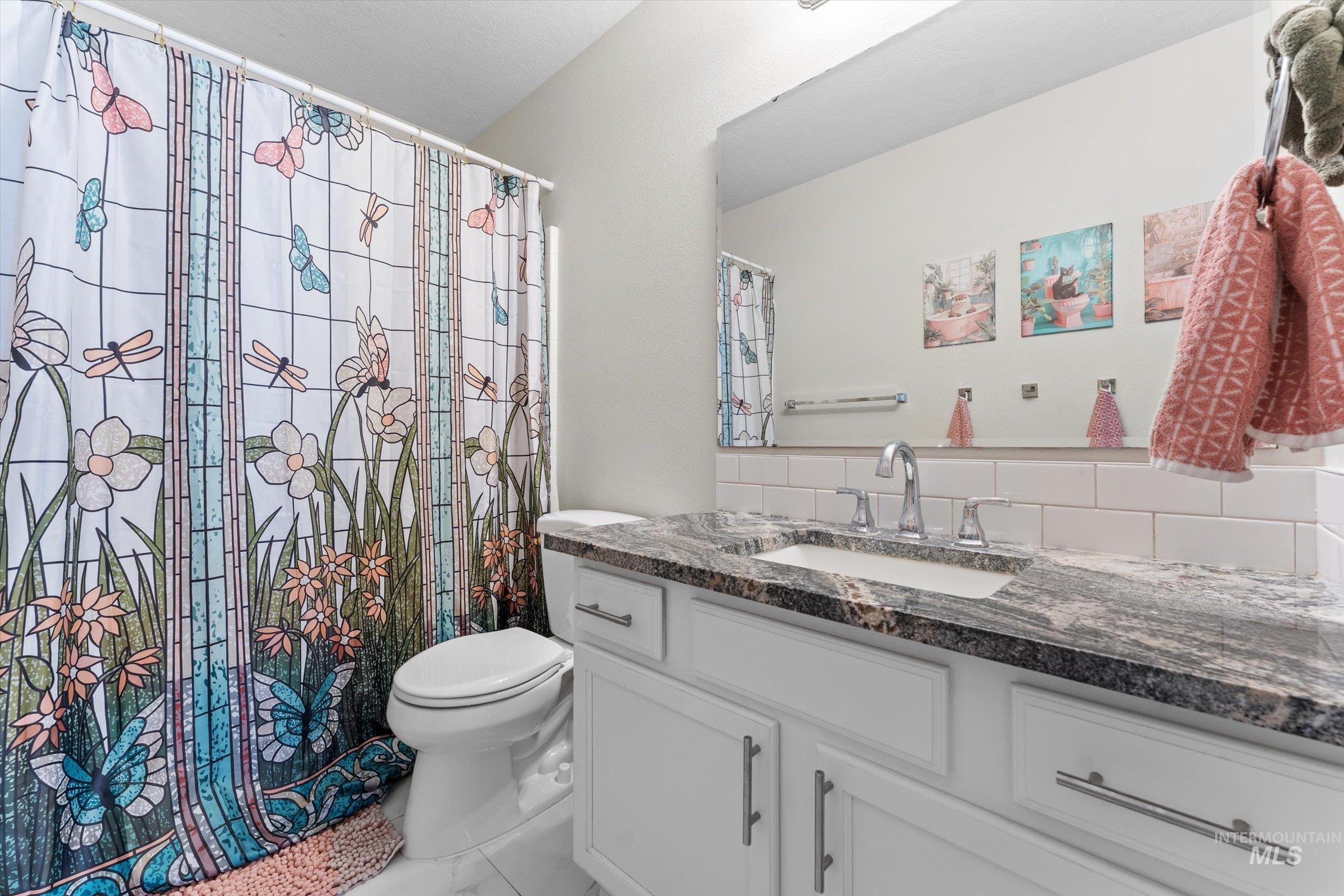 1935 N Maroon Avenue, Kuna, Idaho 83634, 4 Bedrooms, 2.5 Bathrooms, Residential For Sale, Price $529,000, 98976287