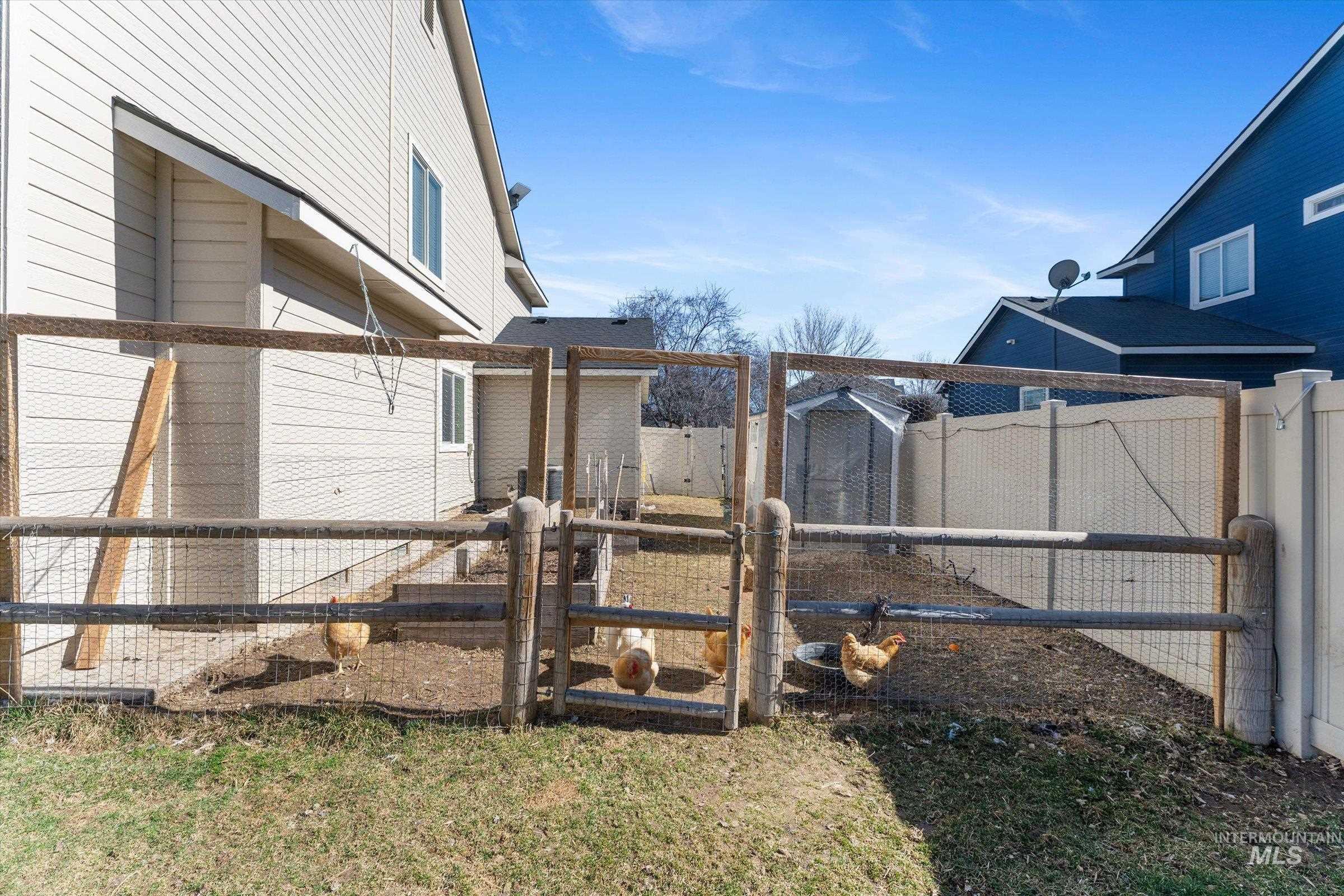 1935 N Maroon Avenue, Kuna, Idaho 83634, 4 Bedrooms, 2.5 Bathrooms, Residential For Sale, Price $529,000, 98976287