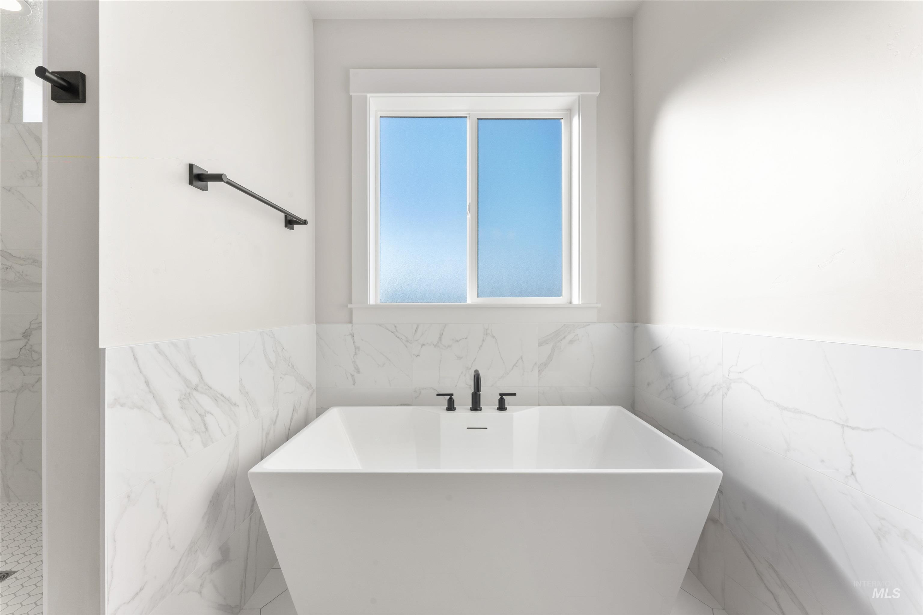 8076 Tandy Cove St, Middleton, Idaho 83644, 4 Bedrooms, 2.5 Bathrooms, Residential For Sale, Price $644,900,MLS 98976289