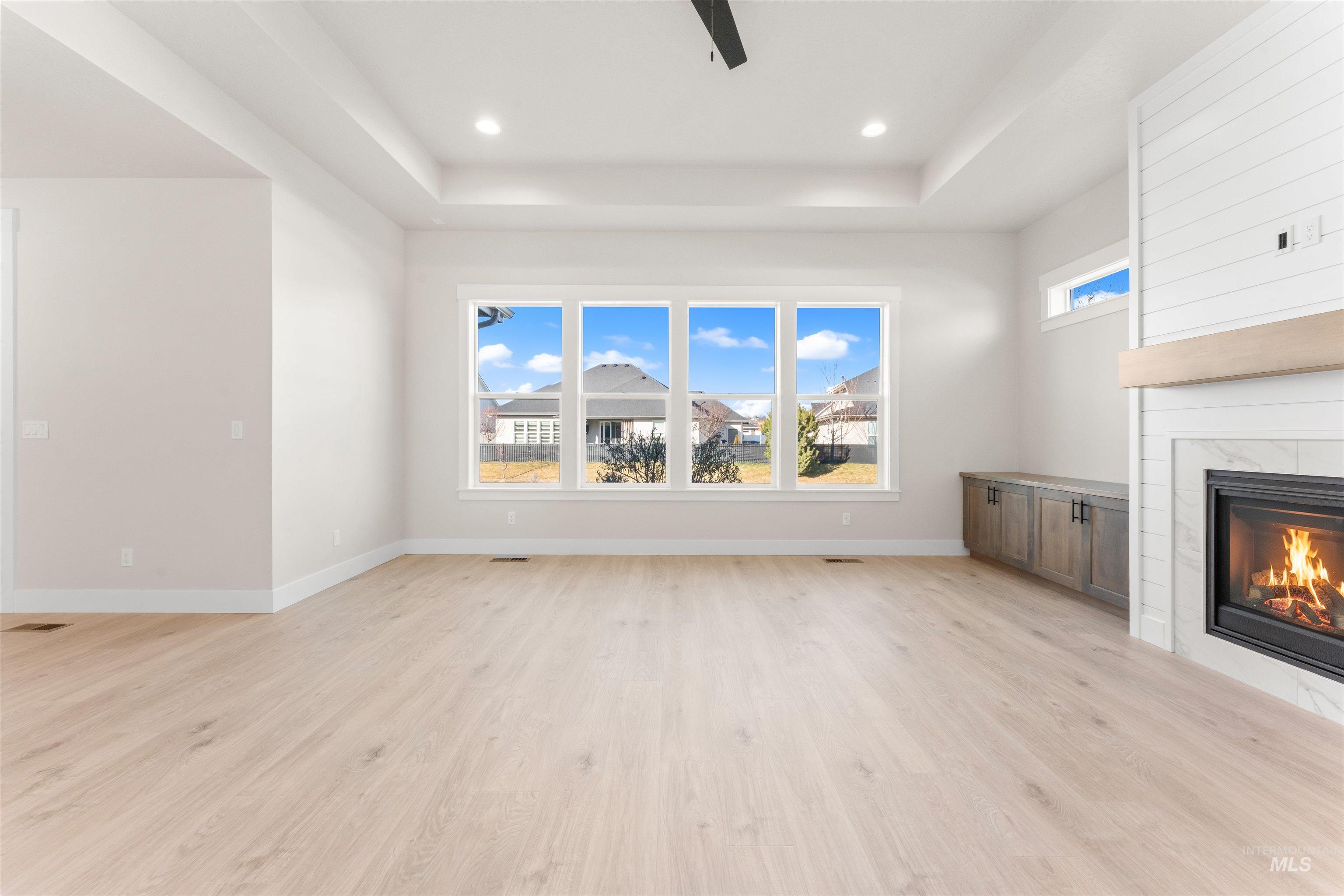 8076 Tandy Cove St, Middleton, Idaho 83644, 4 Bedrooms, 2.5 Bathrooms, Residential For Sale, Price $644,900,MLS 98976289