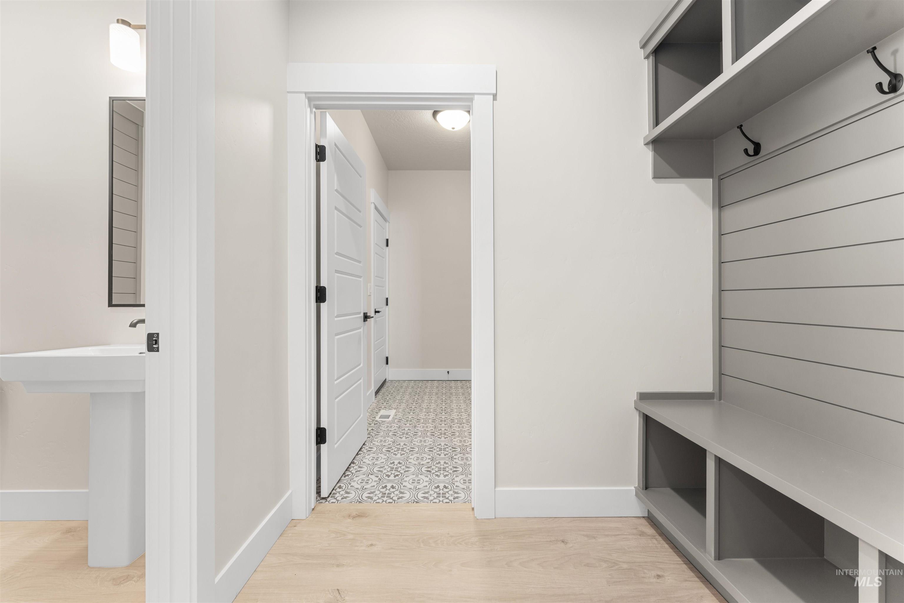 8076 Tandy Cove St, Middleton, Idaho 83644, 4 Bedrooms, 2.5 Bathrooms, Residential For Sale, Price $644,900,MLS 98976289