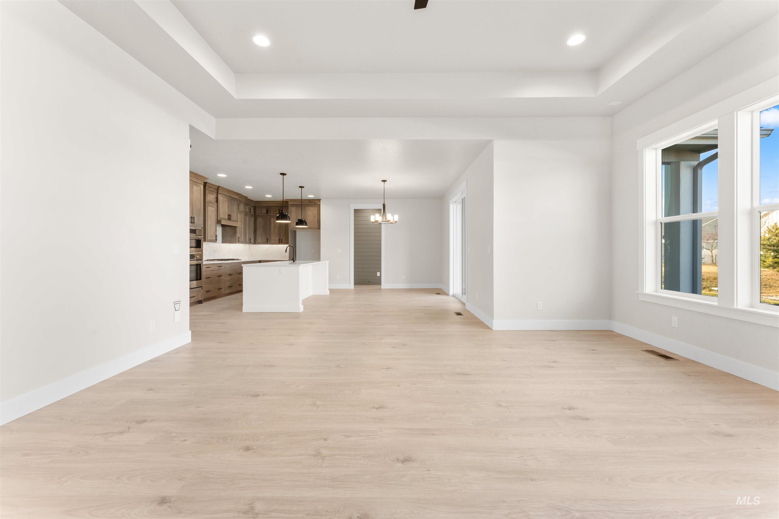 8076 Tandy Cove St, Middleton, Idaho 83644, 4 Bedrooms, 2.5 Bathrooms, Residential For Sale, Price $644,900,MLS 98976289