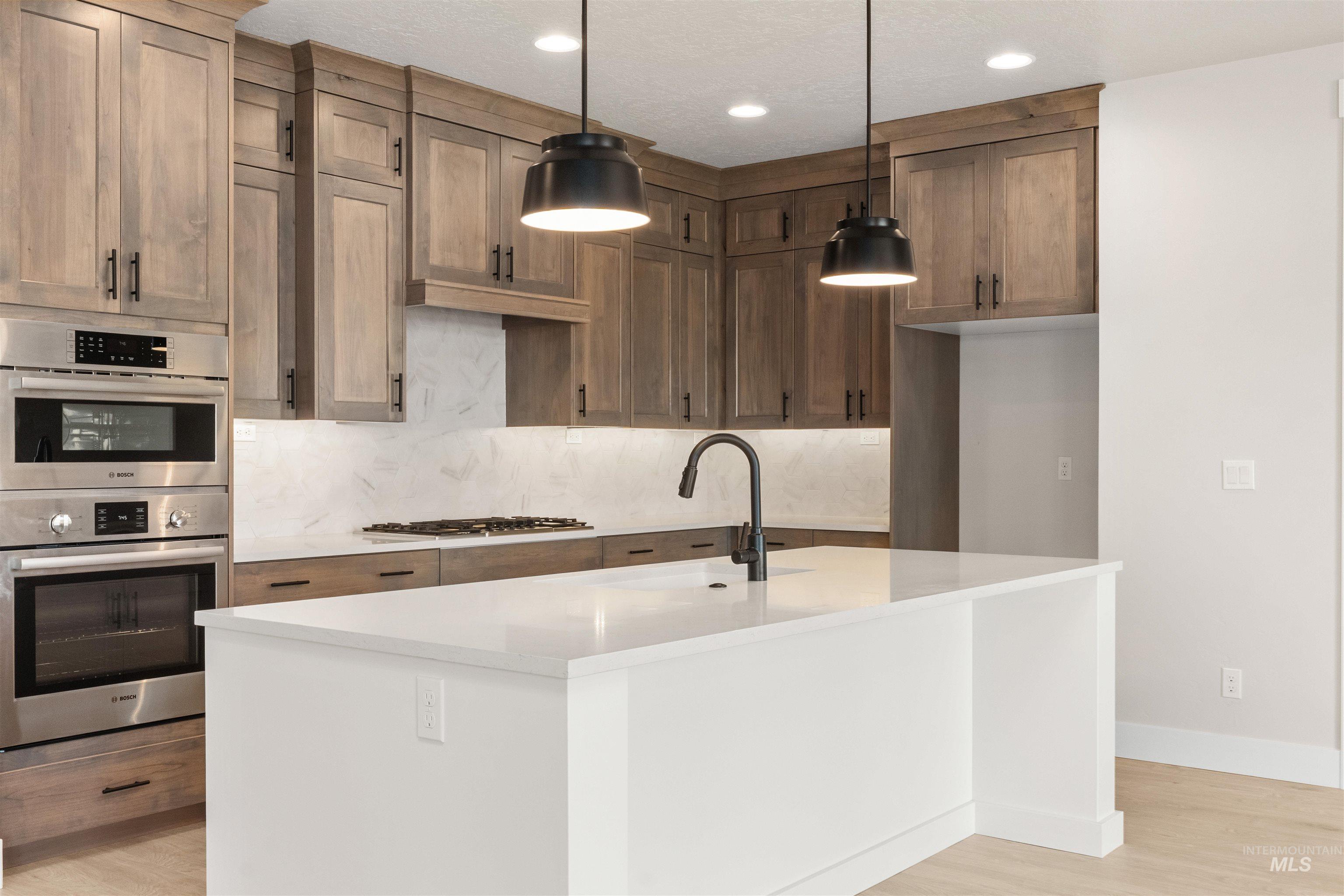 8076 Tandy Cove St, Middleton, Idaho 83644, 4 Bedrooms, 2.5 Bathrooms, Residential For Sale, Price $644,900,MLS 98976289