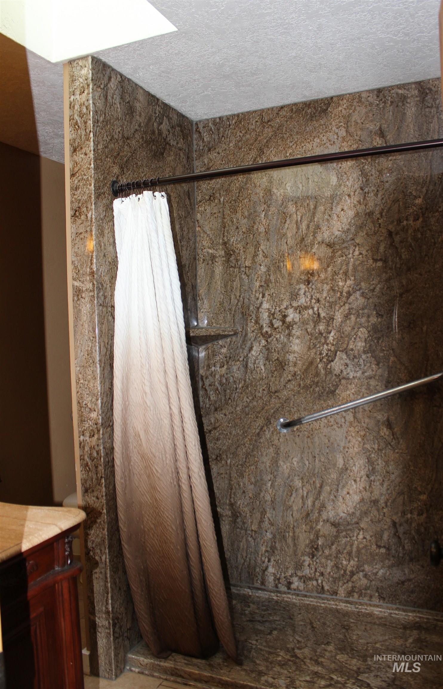 3193 Hwy 21, Boise, Idaho 83716, 4 Bedrooms, 4 Bathrooms, Residential For Sale, Price $1,800,000, 98976290