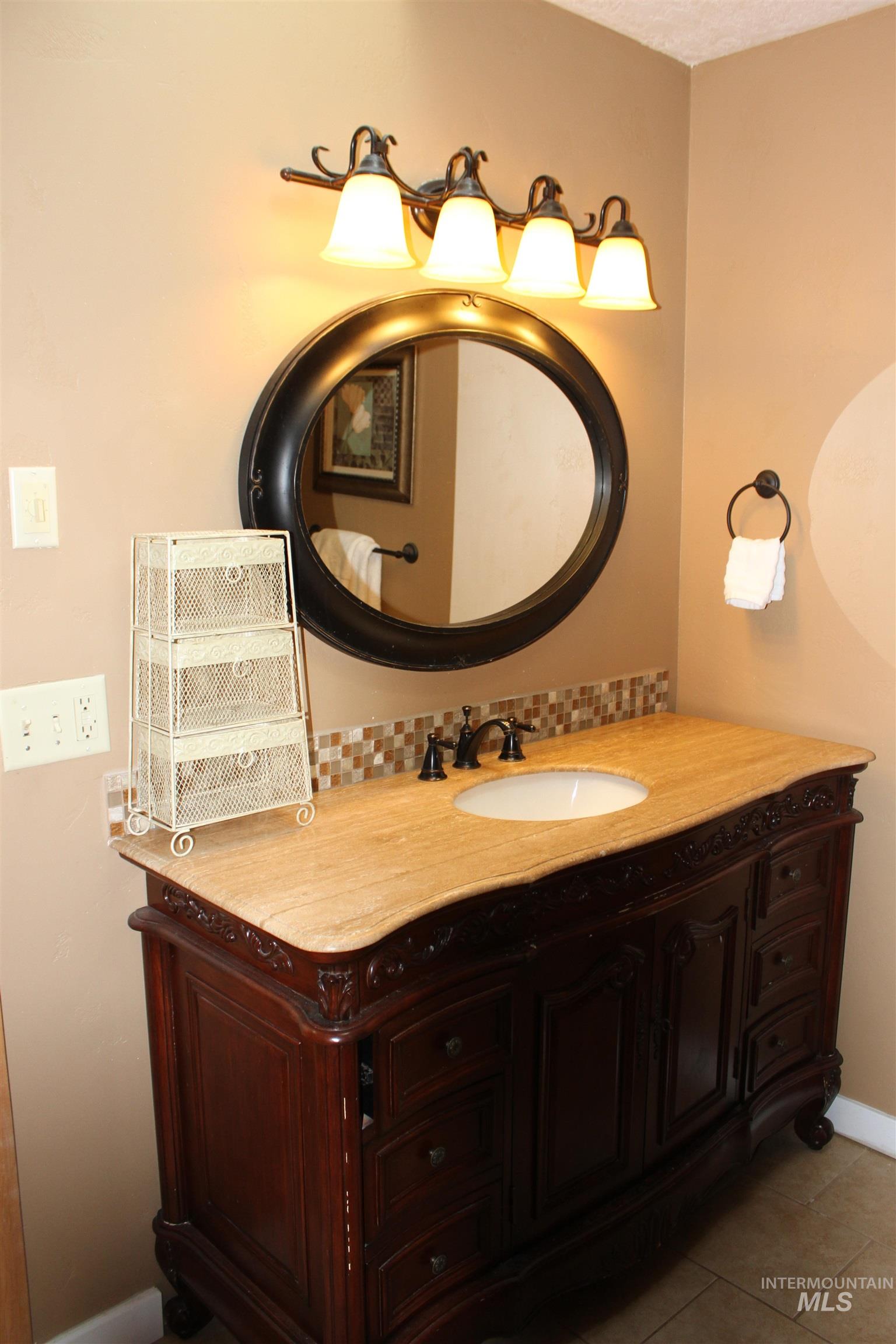 3193 Hwy 21, Boise, Idaho 83716, 4 Bedrooms, 4 Bathrooms, Residential For Sale, Price $1,800,000, 98976290