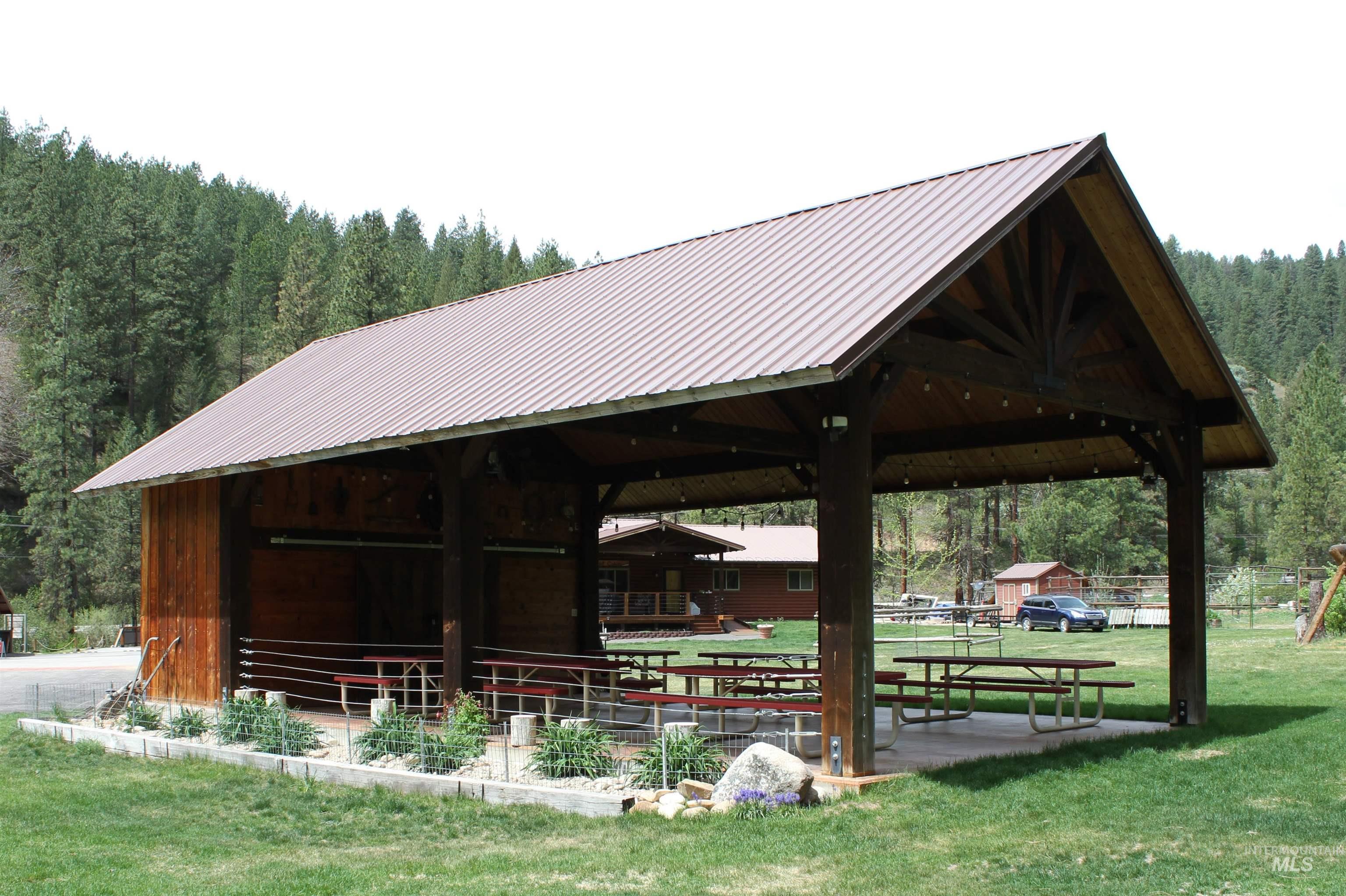 3193 Hwy 21, Boise, Idaho 83716, 4 Bedrooms, 4 Bathrooms, Residential For Sale, Price $1,800,000, 98976290