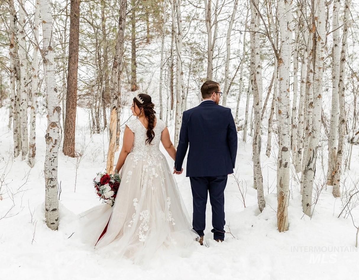 3193 Hwy 21, Boise, Idaho 83716, 4 Bedrooms, 4 Bathrooms, Residential For Sale, Price $1,800,000, 98976290