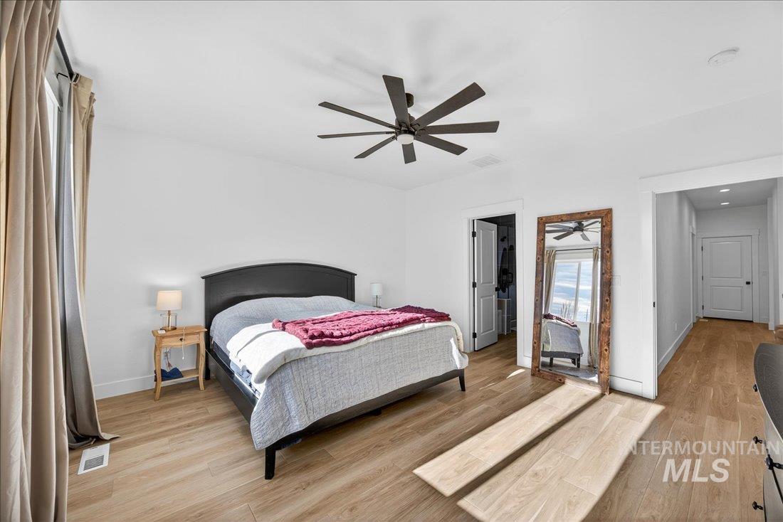 8509 W Pond Pine St., Star, Idaho 83669, 3 Bedrooms, 2 Bathrooms, Residential For Sale, Price $625,000,MLS 98976291