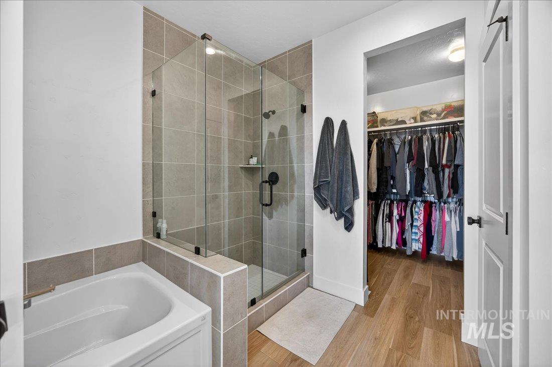 8509 W Pond Pine St., Star, Idaho 83669, 3 Bedrooms, 2 Bathrooms, Residential For Sale, Price $625,000,MLS 98976291