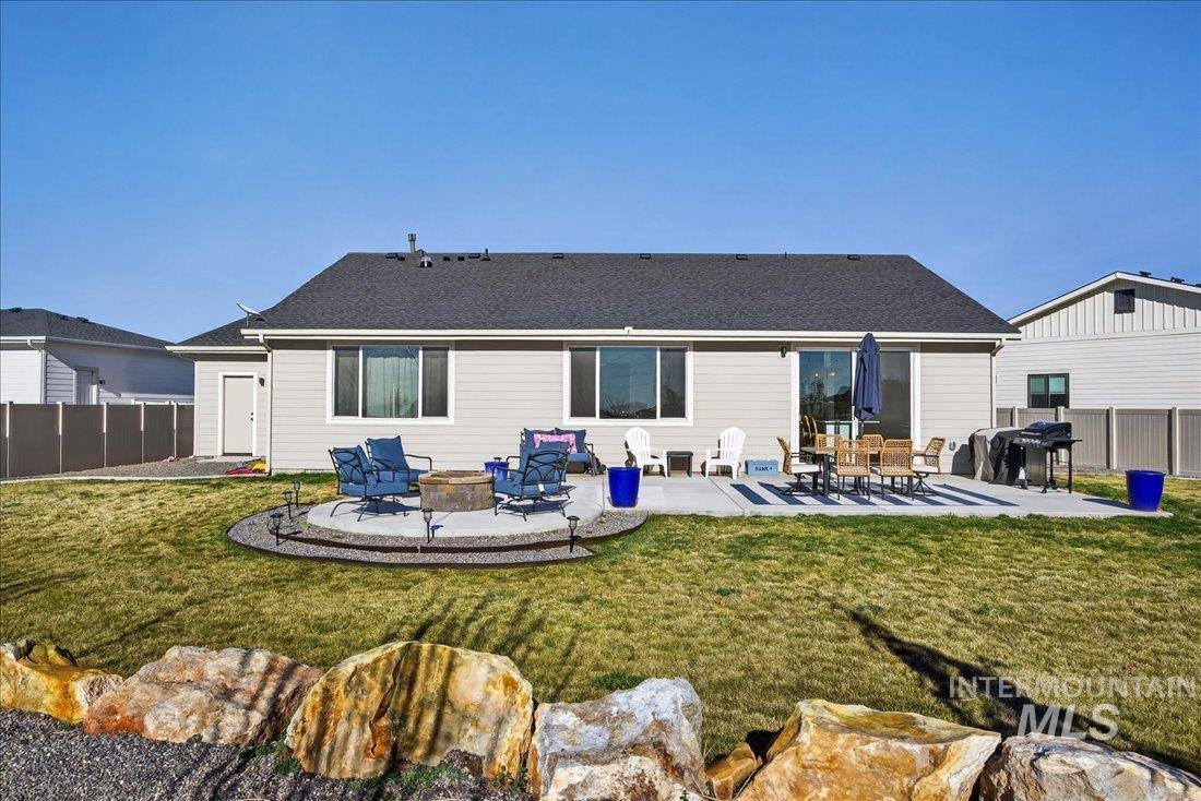 8509 W Pond Pine St., Star, Idaho 83669, 3 Bedrooms, 2 Bathrooms, Residential For Sale, Price $625,000,MLS 98976291