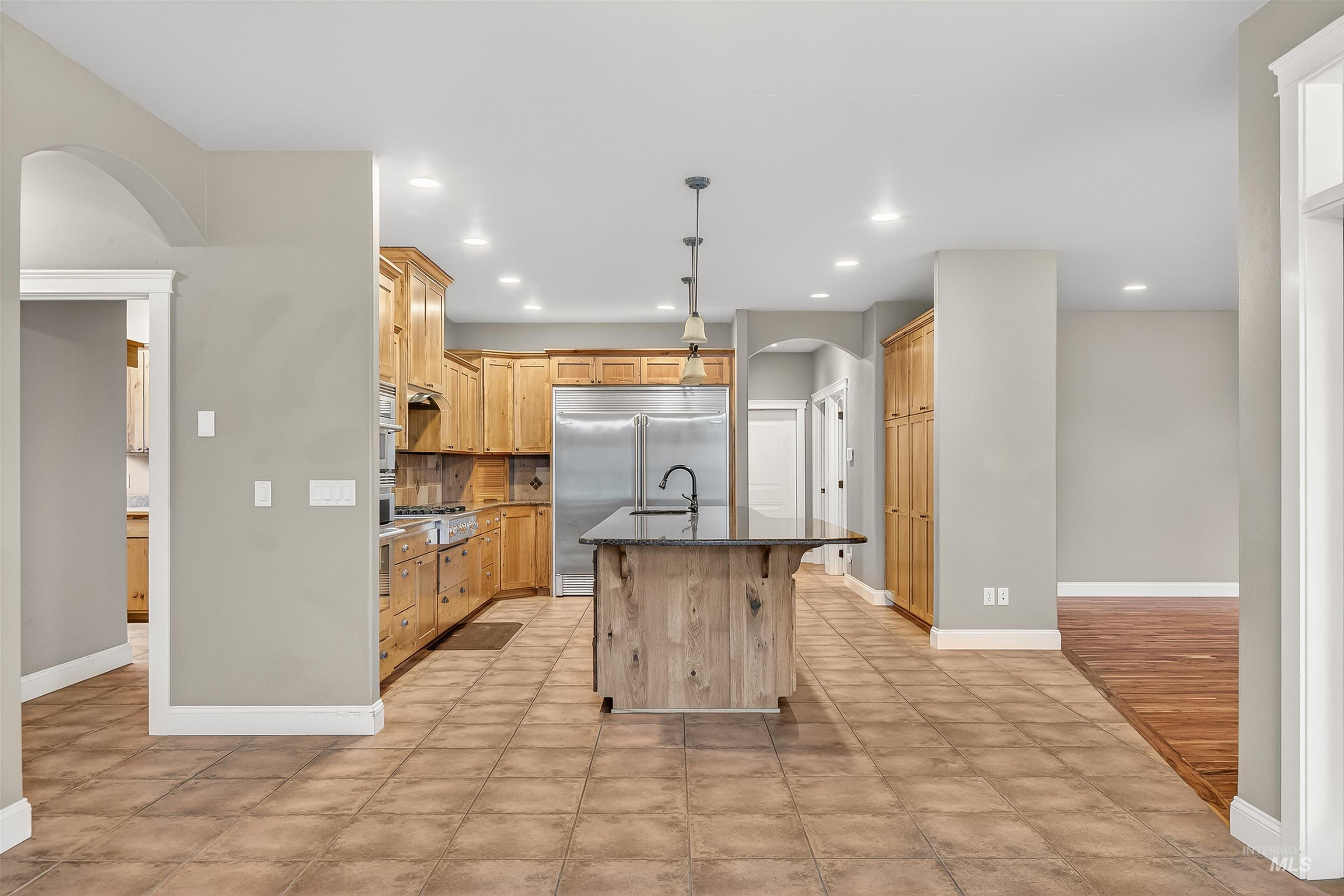 2510 Remington Way, Clarkston, Washington 99403, 3 Bedrooms, 3 Bathrooms, Residential For Sale, Price $675,000,MLS 98976292