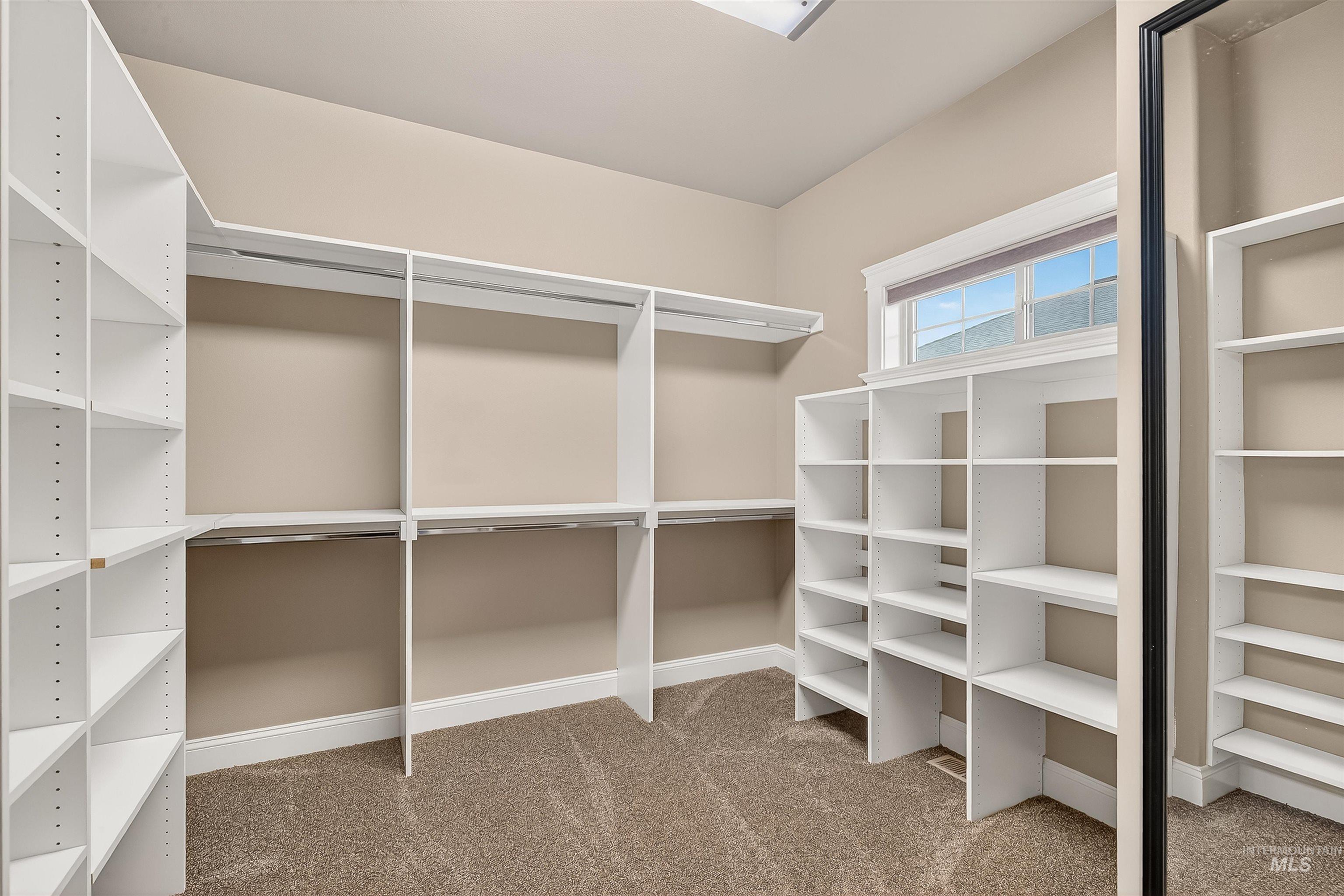 2510 Remington Way, Clarkston, Washington 99403, 3 Bedrooms, 3 Bathrooms, Residential For Sale, Price $675,000,MLS 98976292