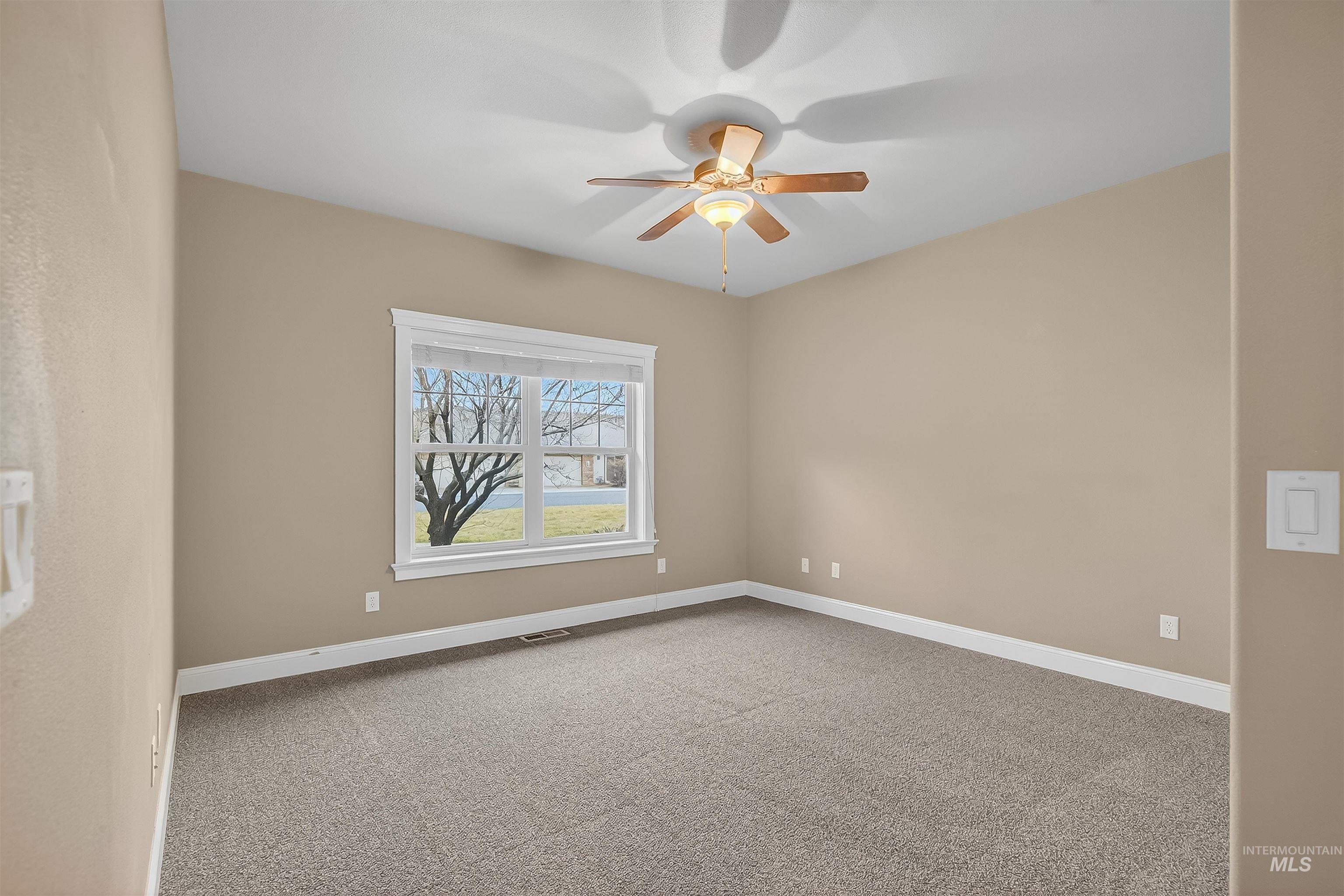 2510 Remington Way, Clarkston, Washington 99403, 3 Bedrooms, 3 Bathrooms, Residential For Sale, Price $675,000,MLS 98976292