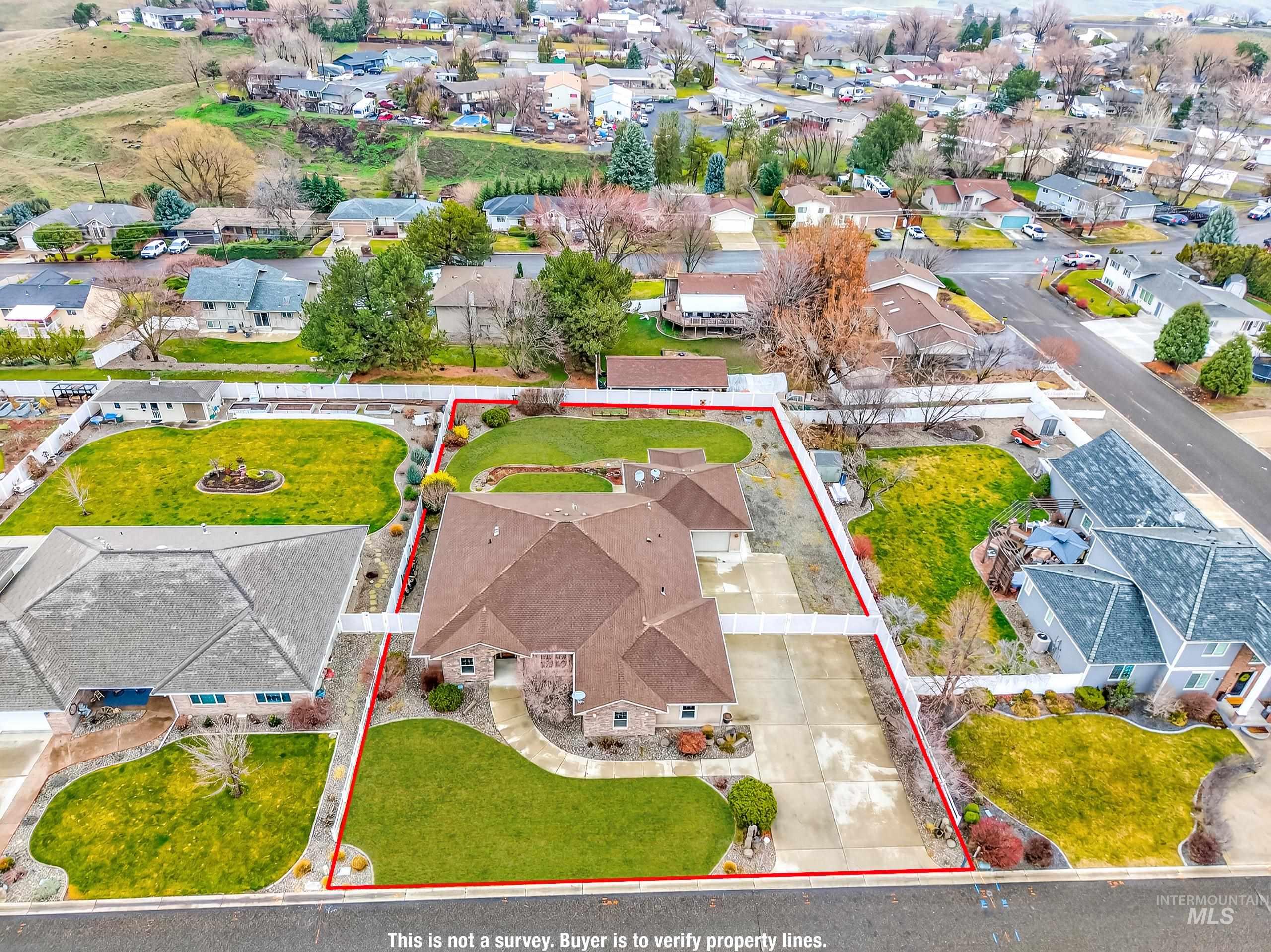 2510 Remington Way, Clarkston, Washington 99403, 3 Bedrooms, 3 Bathrooms, Residential For Sale, Price $675,000,MLS 98976292