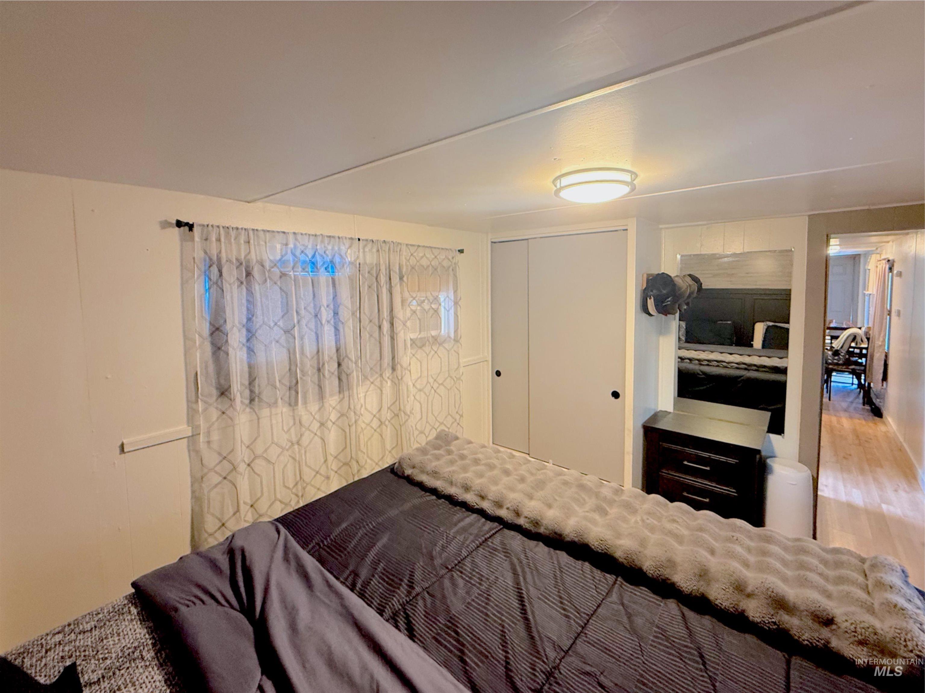 6728 W Fairview Ave, Boise, Idaho 83704, 2 Bedrooms, 1 Bathroom, Residential For Sale, Price $35,000, 98976293