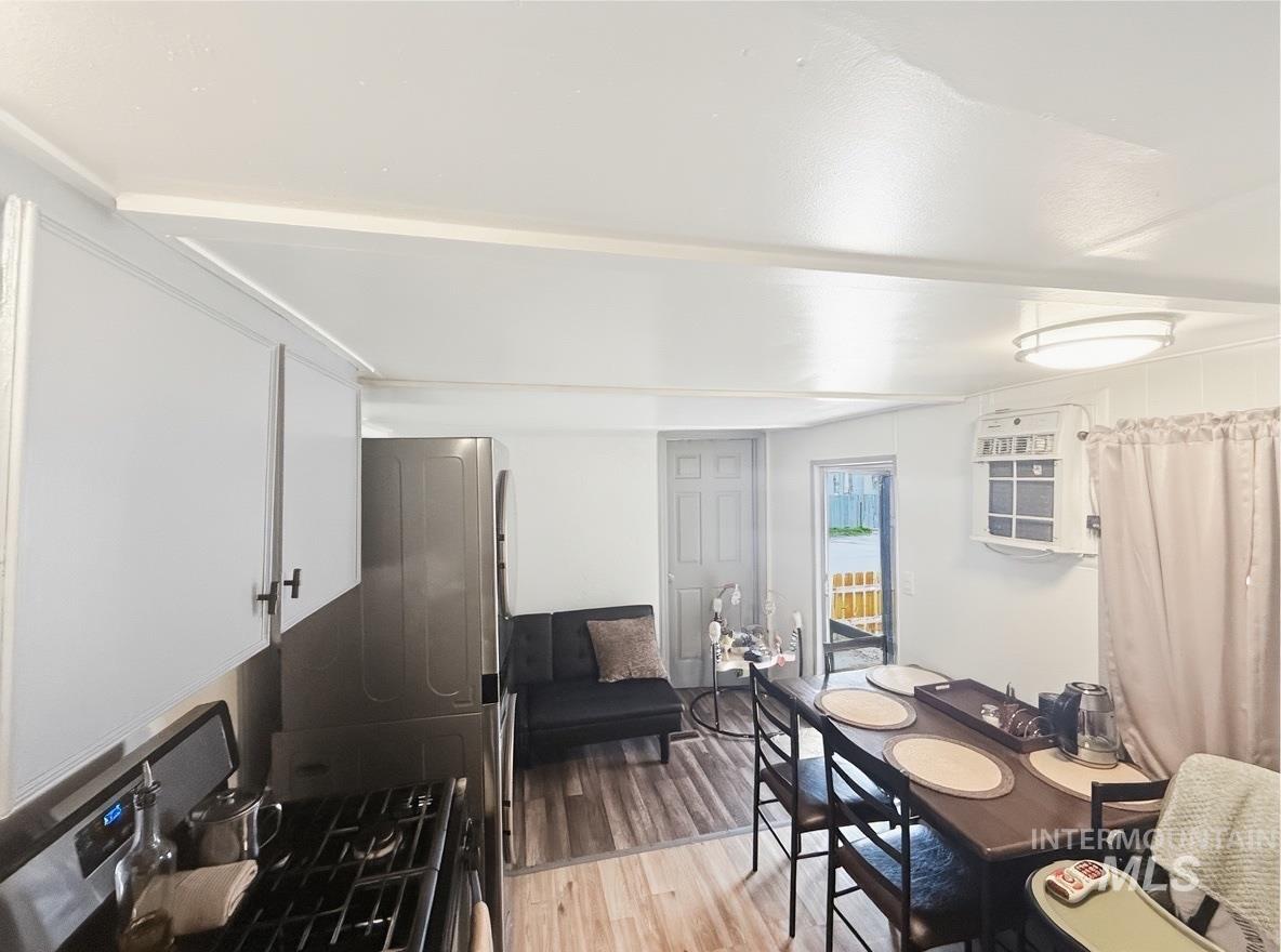 6728 W Fairview Ave, Boise, Idaho 83704, 2 Bedrooms, 1 Bathroom, Residential For Sale, Price $35,000, 98976293