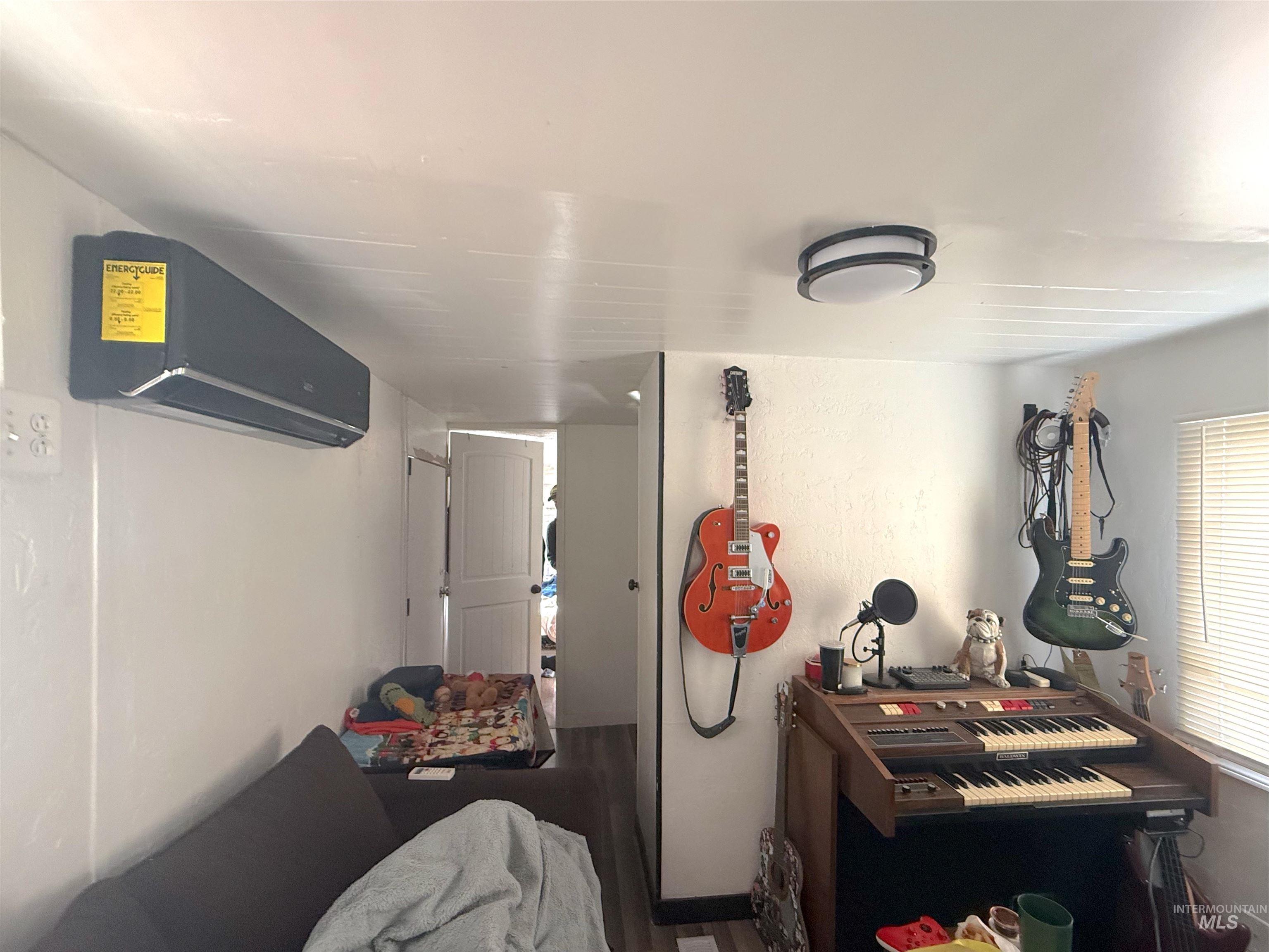 6728 W Fairview Ave, Boise, Idaho 83704, 2 Bedrooms, 1 Bathroom, Residential For Sale, Price $34,999, 98976294