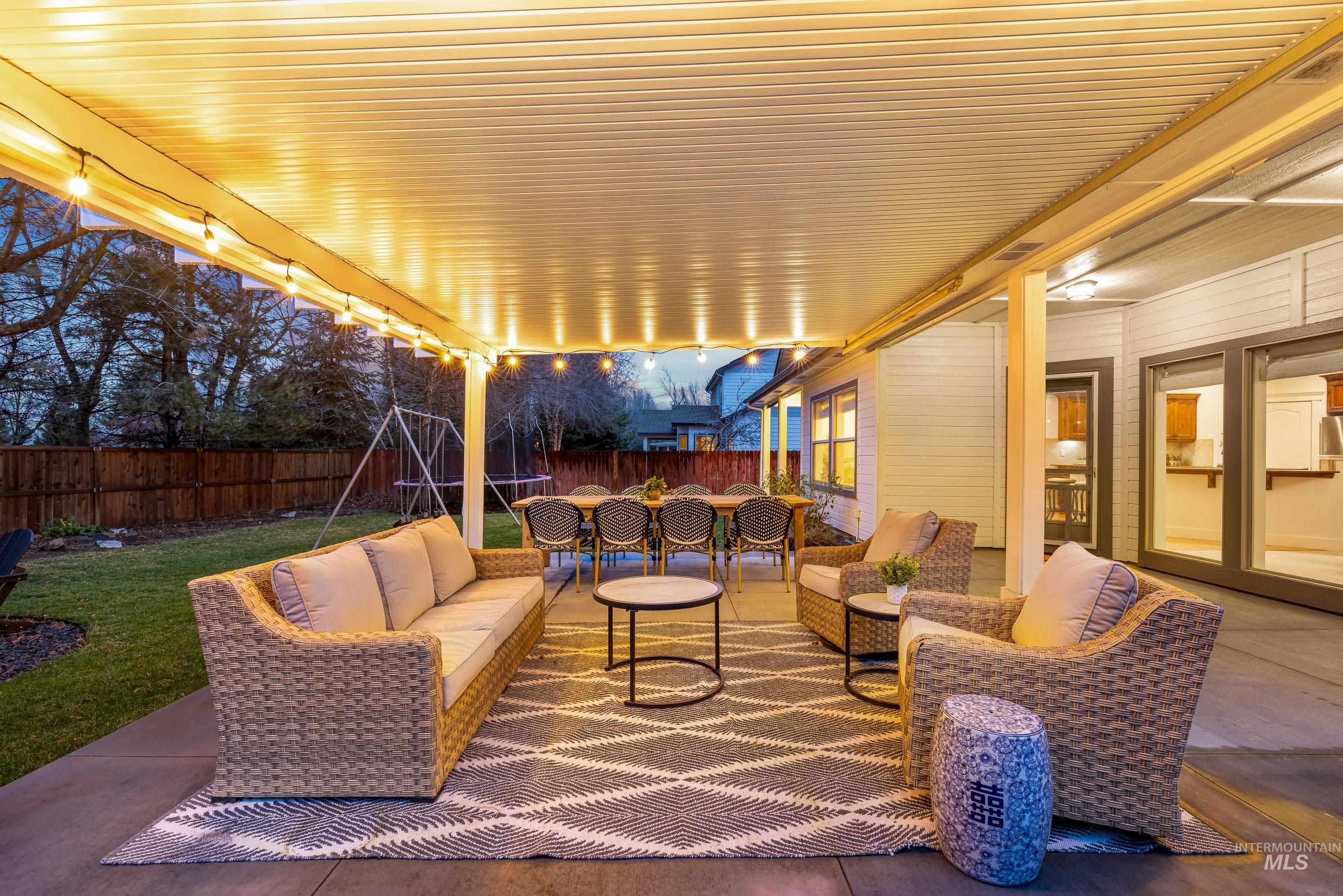 917 N Caledonia Pl, Eagle, Idaho 83616, 4 Bedrooms, 3 Bathrooms, Residential For Sale, Price $774,000,MLS 98976296