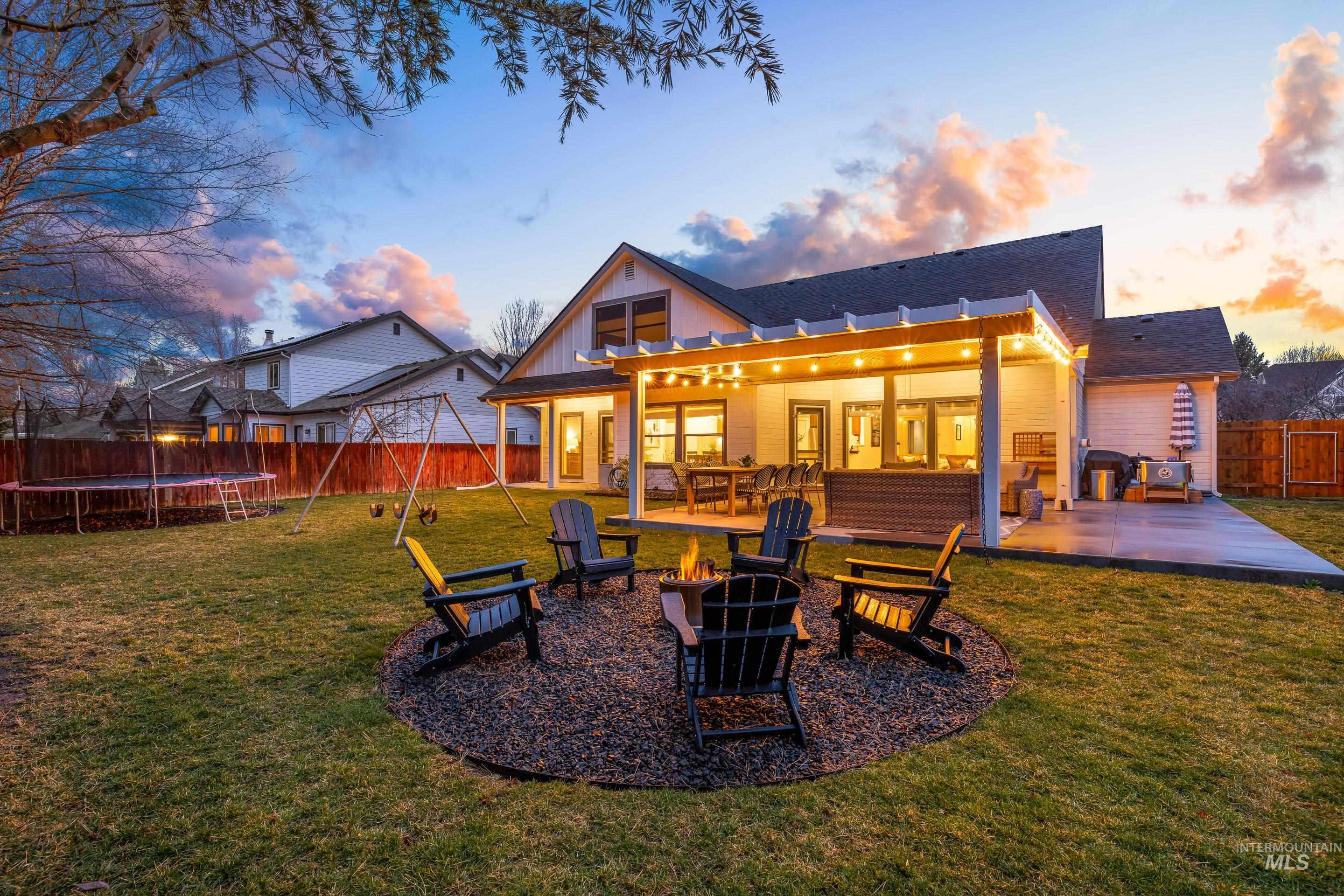 917 N Caledonia Pl, Eagle, Idaho 83616, 4 Bedrooms, 3 Bathrooms, Residential For Sale, Price $774,000,MLS 98976296