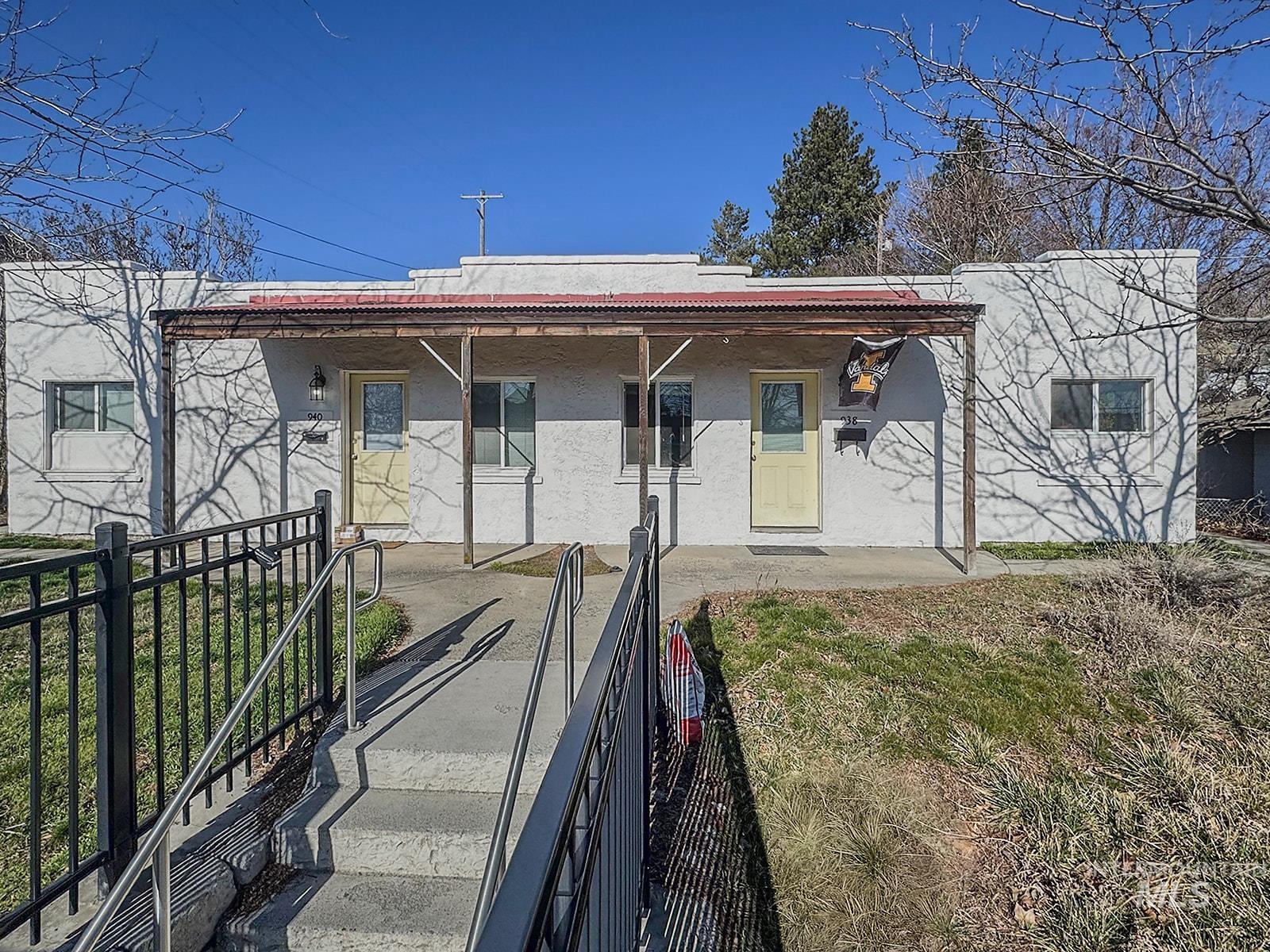 938/940 W A St, Moscow, Idaho 83843, 3 Bedrooms, 1 Bathroom, Residential Income For Sale, Price $430,000, 98976297