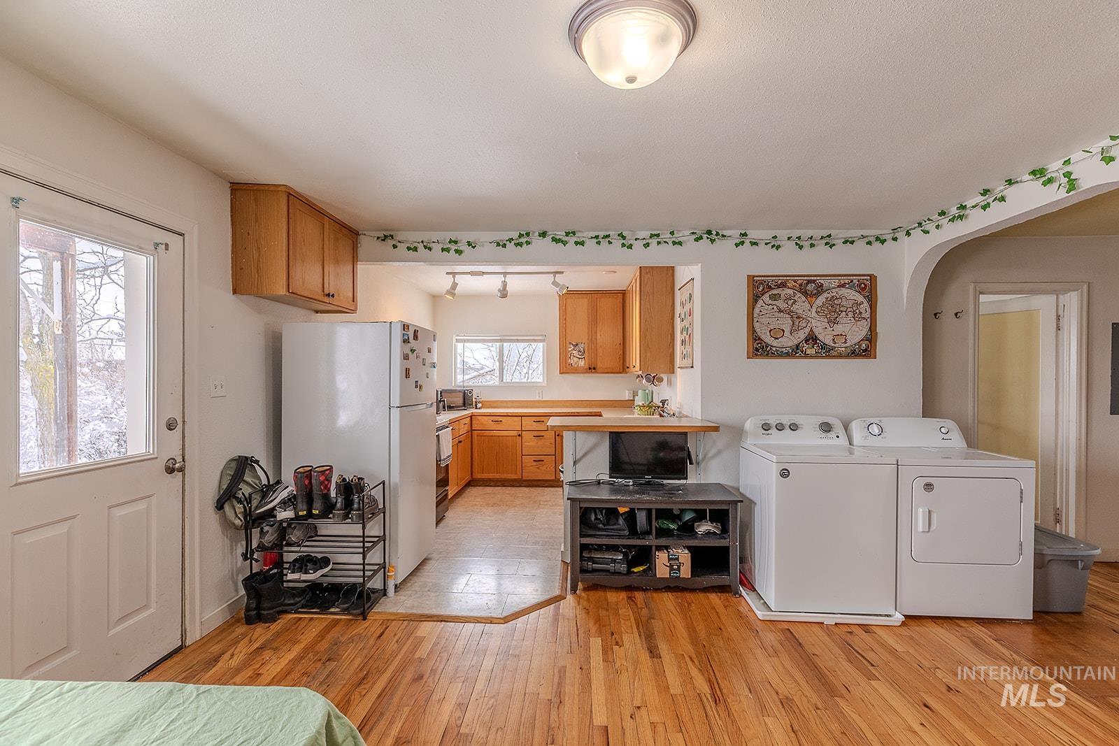 938/940 W A St, Moscow, Idaho 83843, 3 Bedrooms, 1 Bathroom, Residential Income For Sale, Price $430,000, 98976297