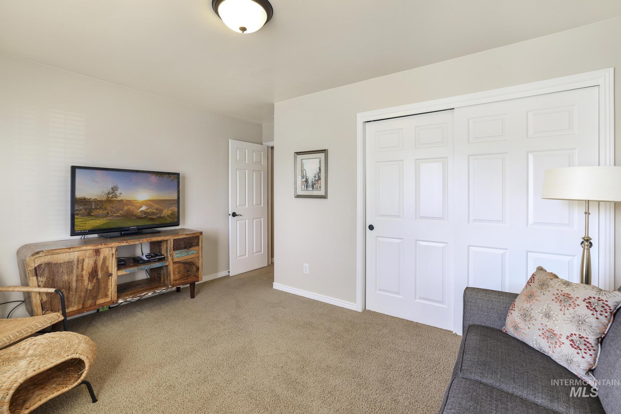 2723 Joshua Way, Twin Falls, Idaho 83301-8961, 4 Bedrooms, 2 Bathrooms, Residential For Sale, Price $455,000,MLS 98976298