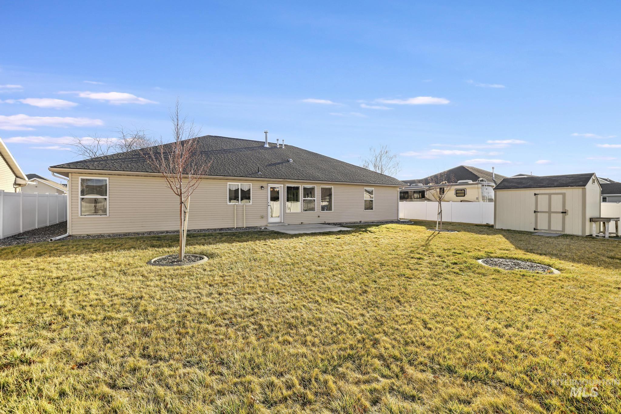 2723 Joshua Way, Twin Falls, Idaho 83301-8961, 4 Bedrooms, 2 Bathrooms, Residential For Sale, Price $455,000,MLS 98976298
