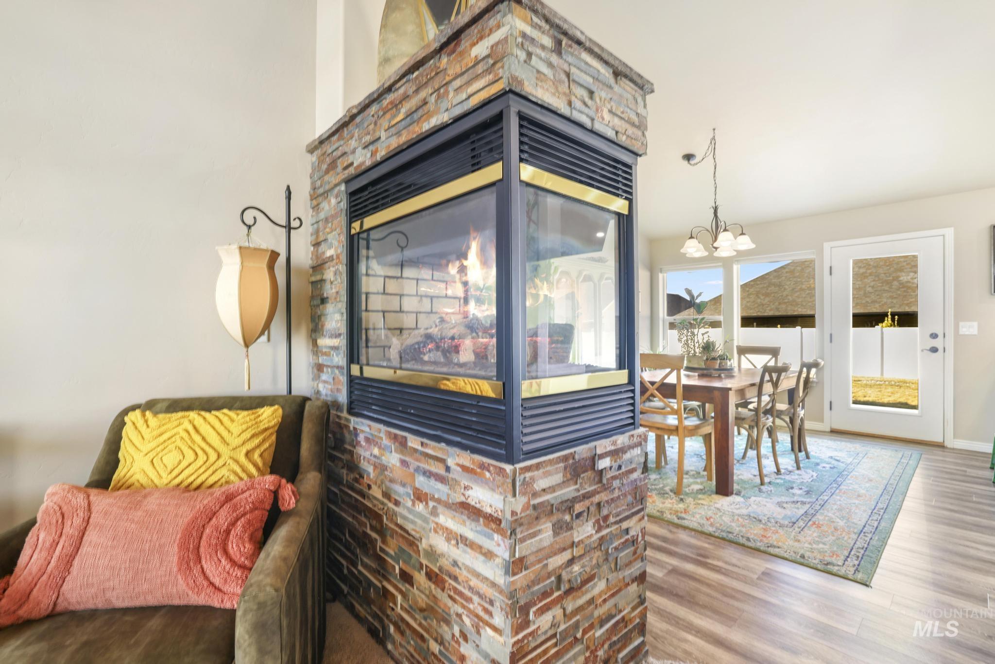 2723 Joshua Way, Twin Falls, Idaho 83301-8961, 4 Bedrooms, 2 Bathrooms, Residential For Sale, Price $455,000,MLS 98976298