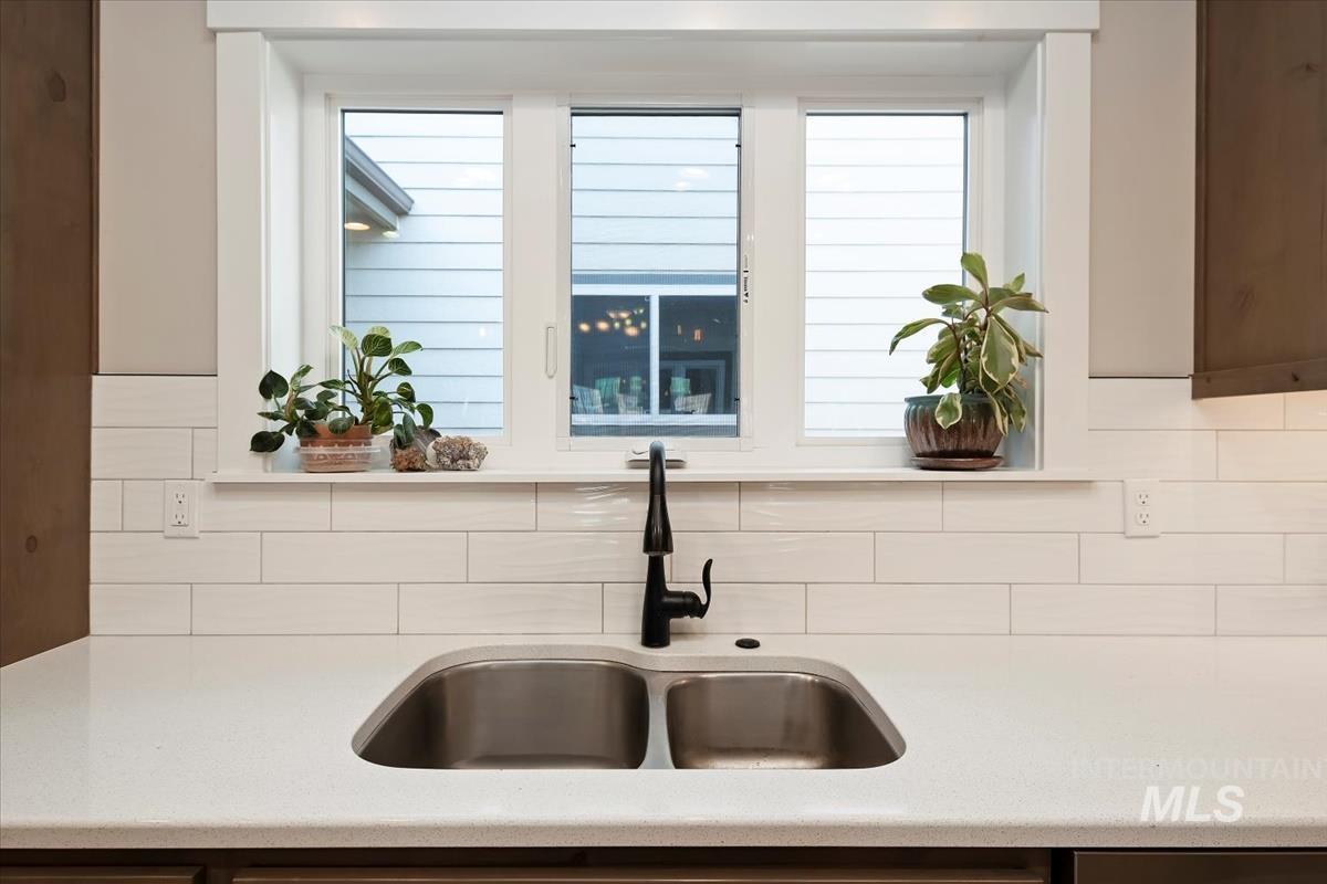 21301 Cessna Ct, Greenleaf, Idaho 83626, 3 Bedrooms, 2 Bathrooms, Residential For Sale, Price $795,000,MLS 98976299