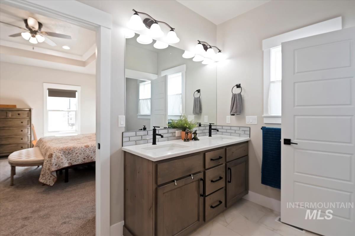 21301 Cessna Ct, Greenleaf, Idaho 83626, 3 Bedrooms, 2 Bathrooms, Residential For Sale, Price $795,000,MLS 98976299