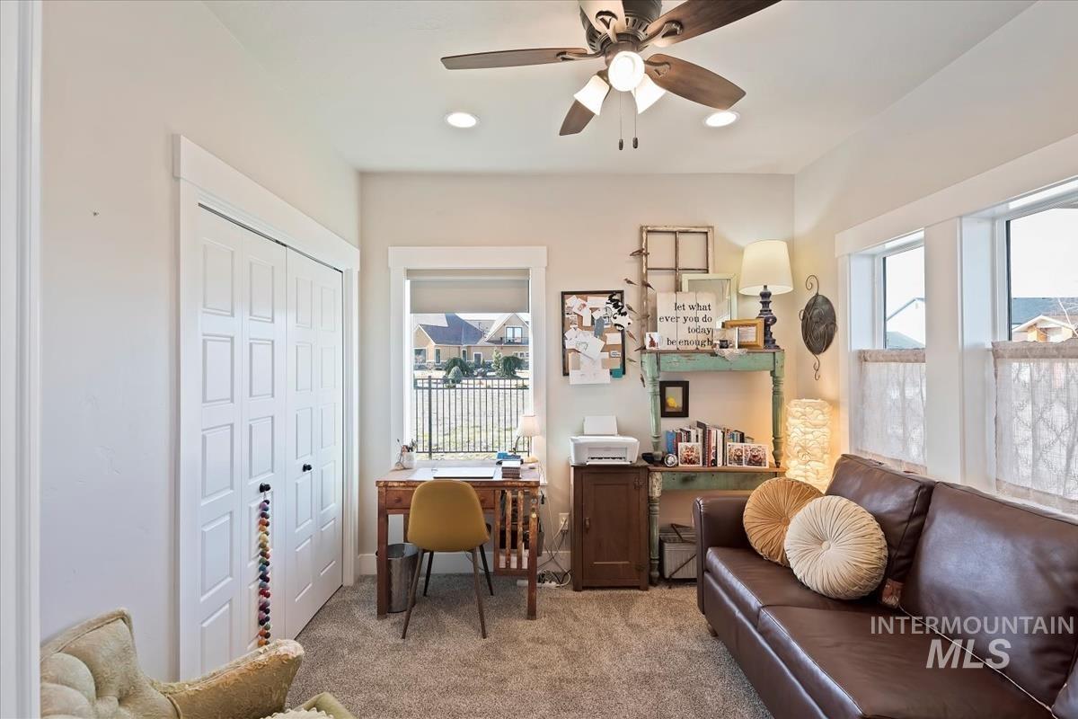 21301 Cessna Ct, Greenleaf, Idaho 83626, 3 Bedrooms, 2 Bathrooms, Residential For Sale, Price $795,000,MLS 98976299