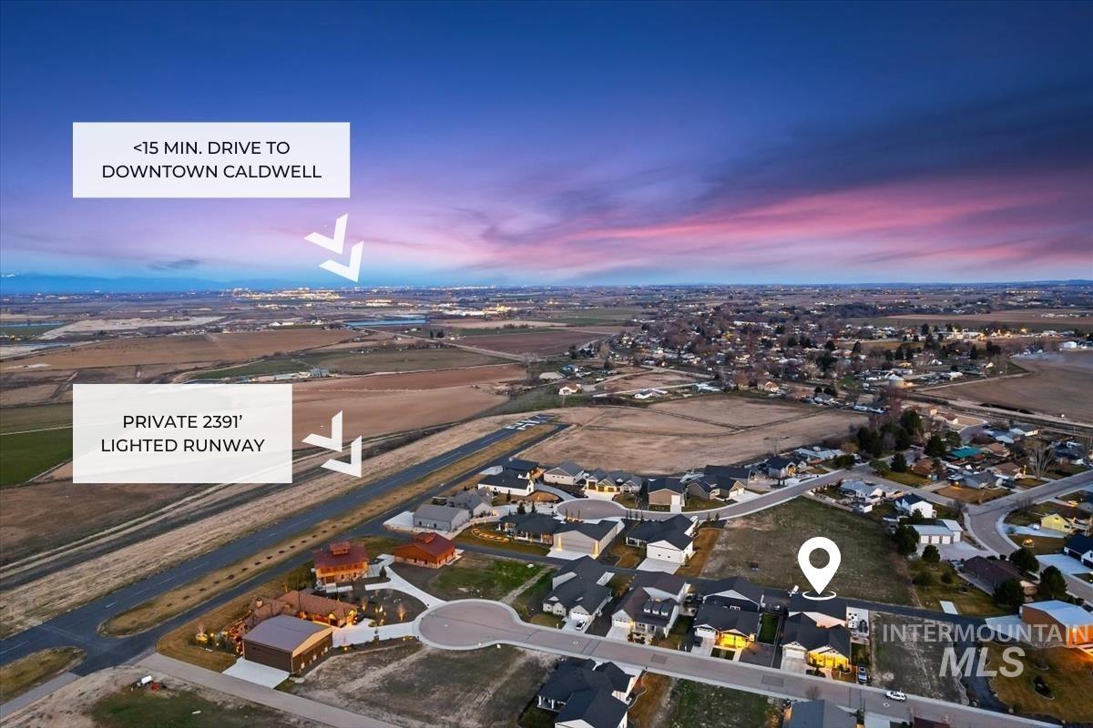 21301 Cessna Ct, Greenleaf, Idaho 83626, 3 Bedrooms, 2 Bathrooms, Residential For Sale, Price $795,000,MLS 98976299