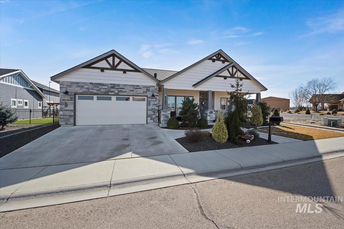 21301 Cessna Ct, Greenleaf, Idaho 83626, 3 Bedrooms, 2 Bathrooms, Residential For Sale, Price $795,000,MLS 98976299
