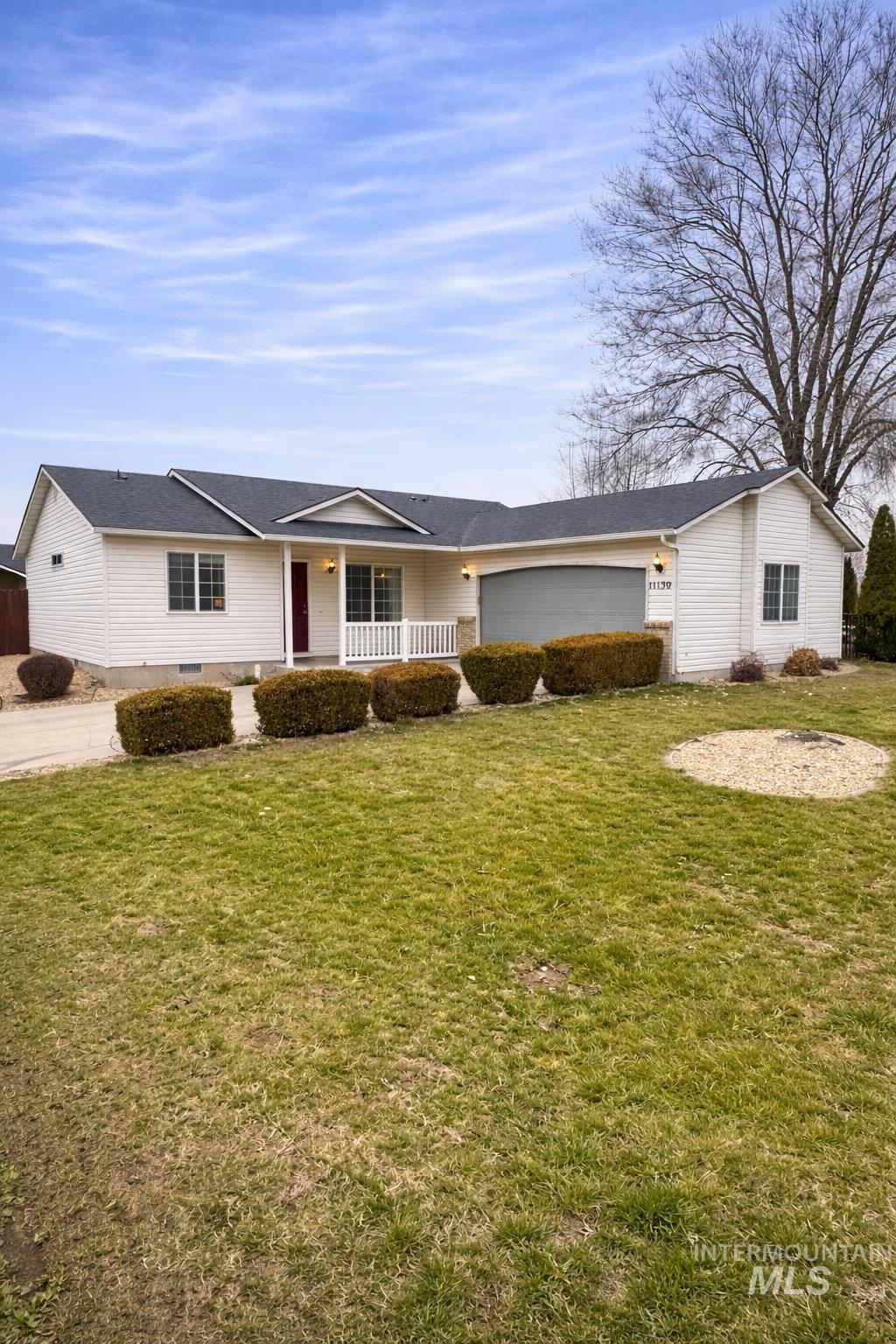 11130 W Abram Dr, Boise, Idaho 83713, 4 Bedrooms, 2 Bathrooms, Residential For Sale, Price $430,000,MLS 98976305