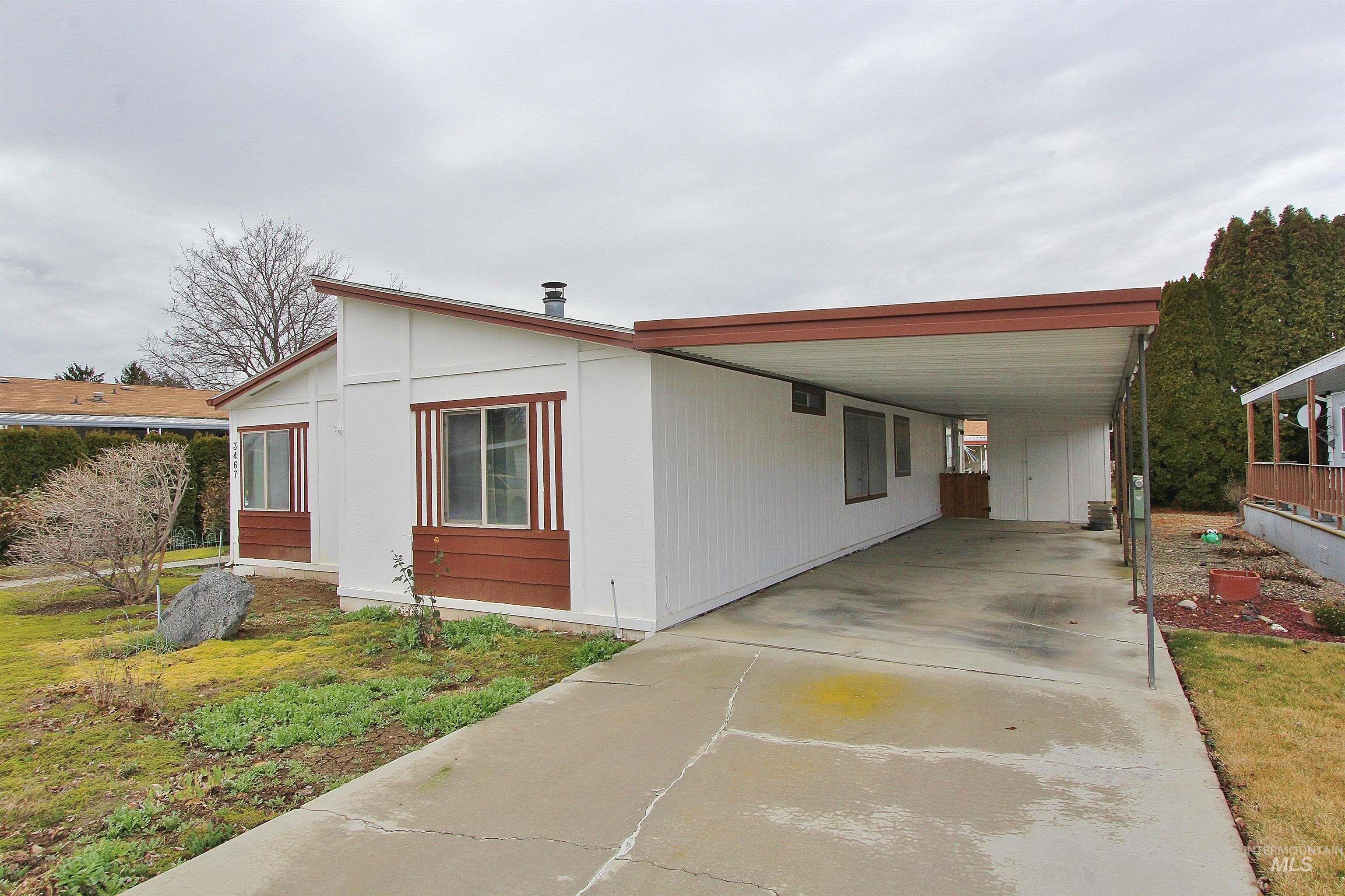 3467 N Dalton Ln, Boise, Idaho 83704, 3 Bedrooms, 2 Bathrooms, Residential For Sale, Price $145,000, 98976308