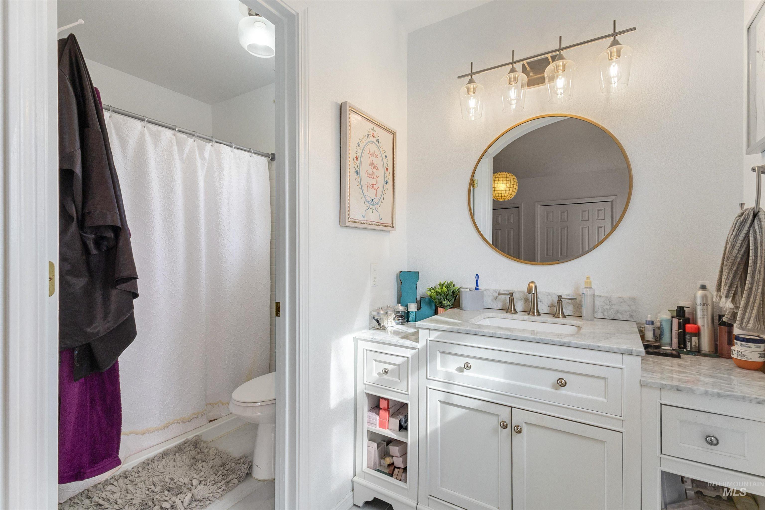 2217 E Kara Anne Ave, Nampa, Idaho 83686, 3 Bedrooms, 2.5 Bathrooms, Residential For Sale, Price $397,000, 98976310