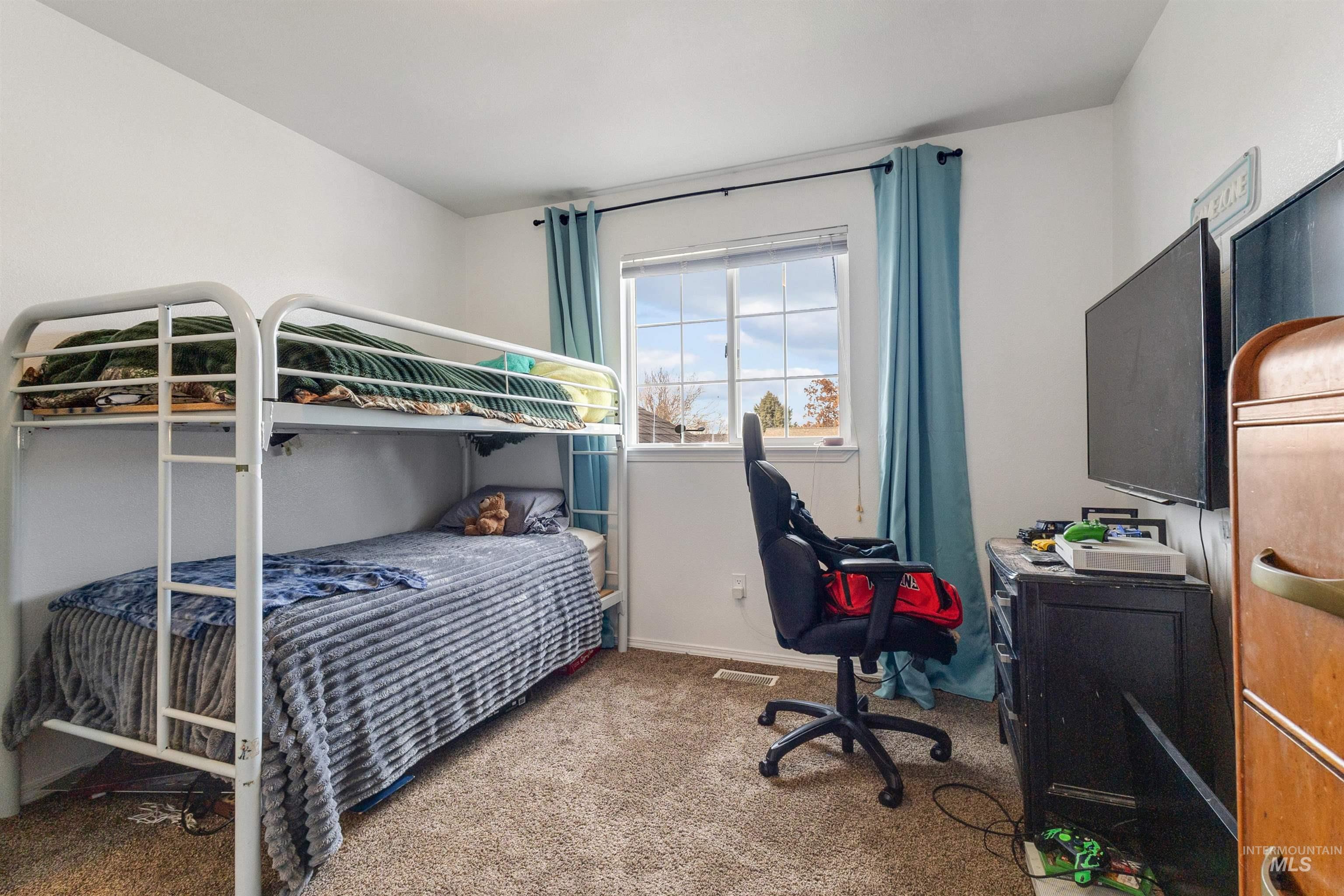 2217 E Kara Anne Ave, Nampa, Idaho 83686, 3 Bedrooms, 2.5 Bathrooms, Residential For Sale, Price $397,000, 98976310