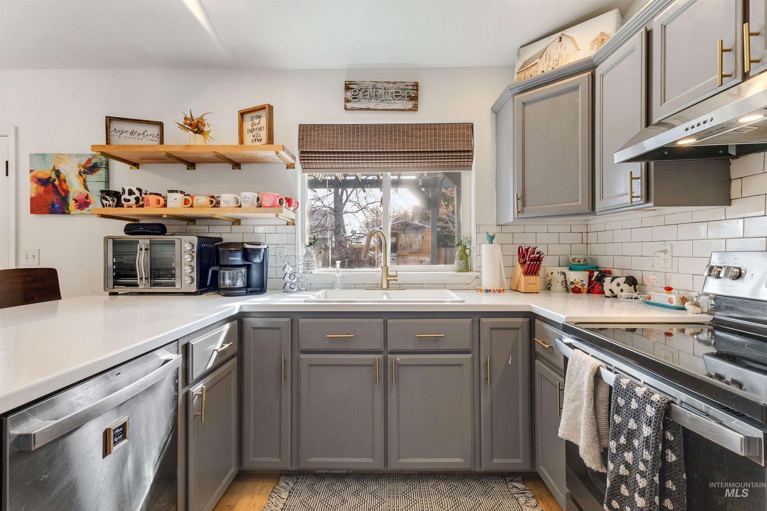 2217 E Kara Anne Ave, Nampa, Idaho 83686, 3 Bedrooms, 2.5 Bathrooms, Residential For Sale, Price $397,000, 98976310