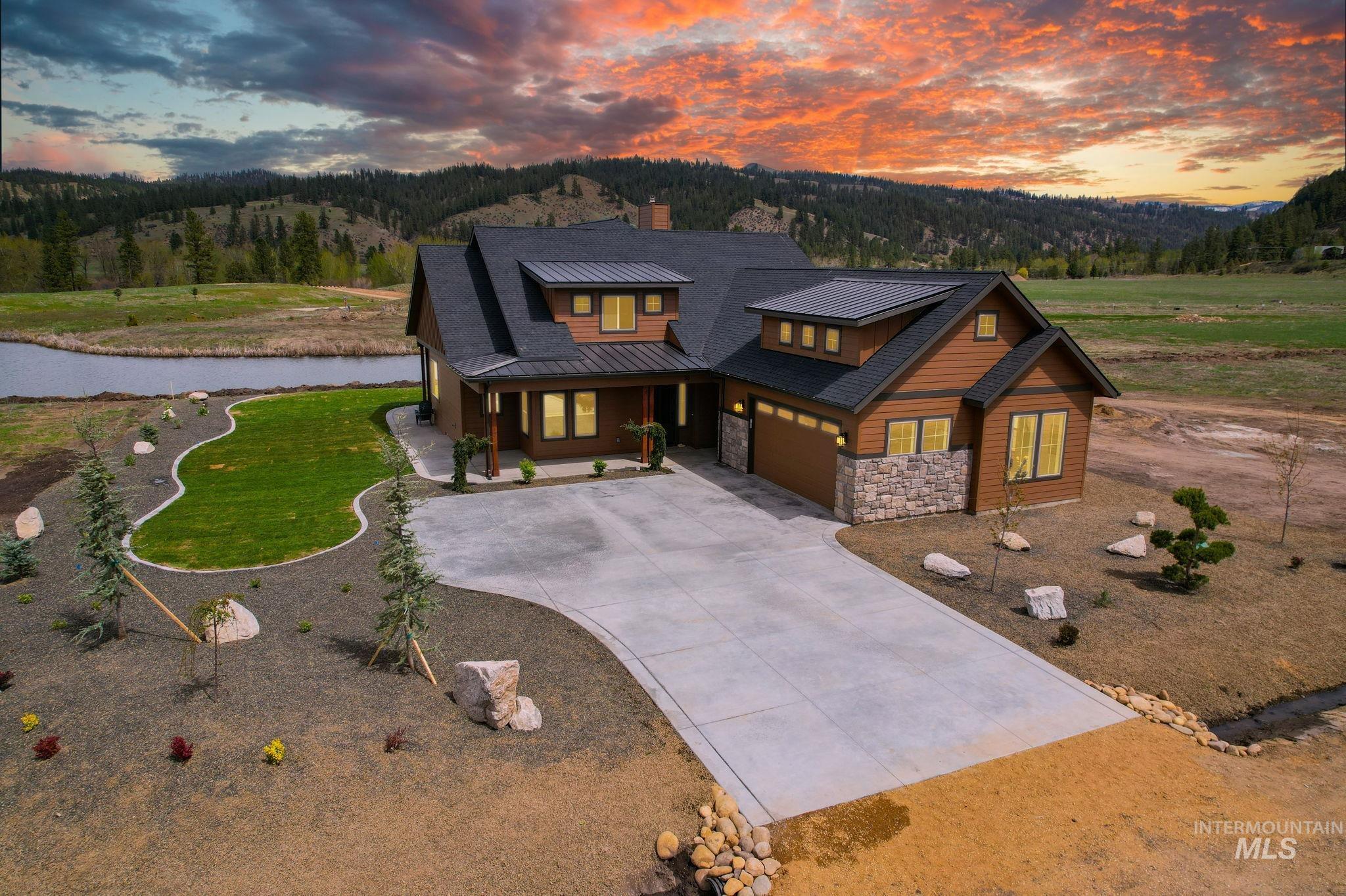 38 Singing Springs Way, Garden Valley, Idaho 83622, 4 Bedrooms, 3 Bathrooms, Residential For Sale, Price $995,000,MLS 98976312