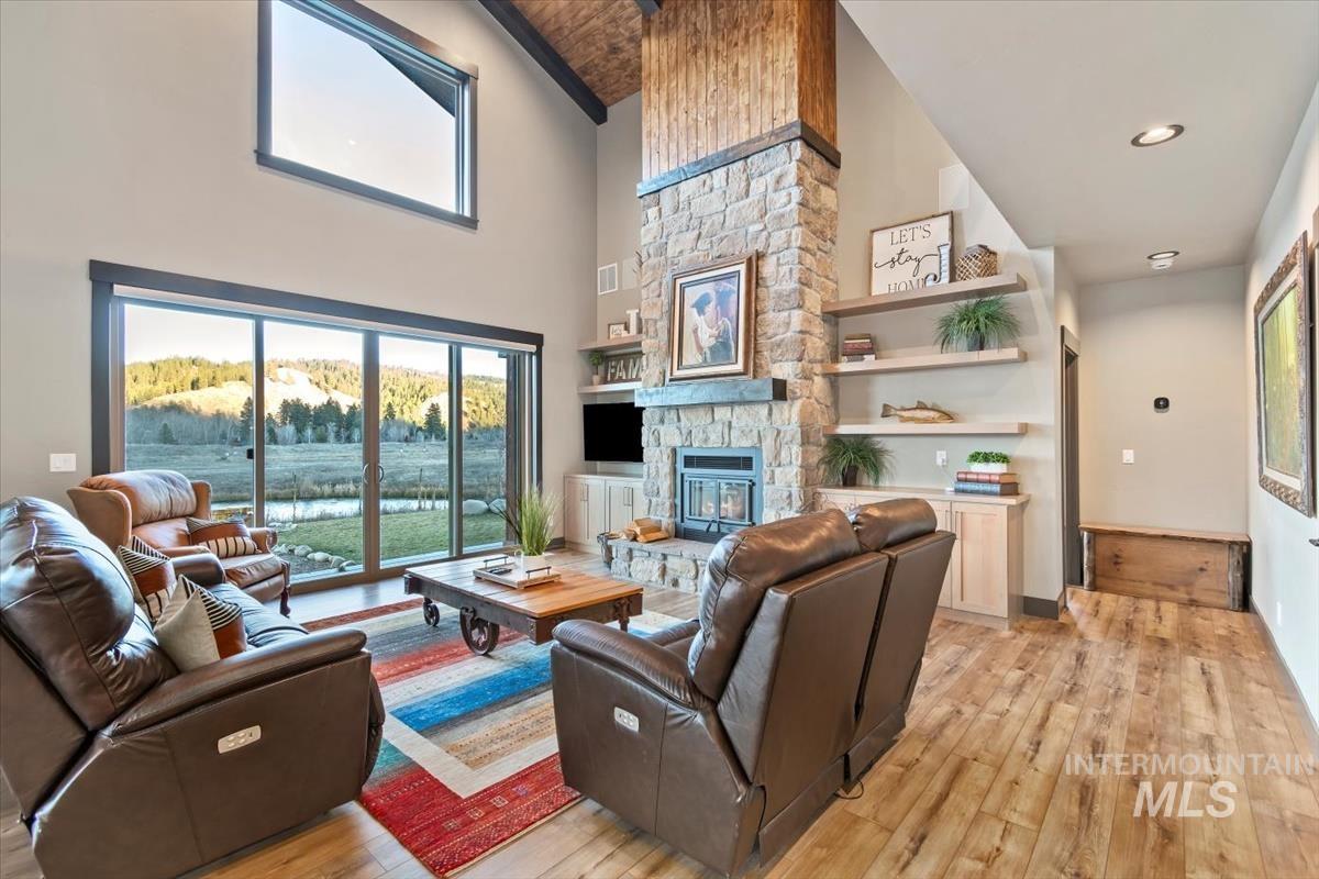 38 Singing Springs Way, Garden Valley, Idaho 83622, 4 Bedrooms, 3 Bathrooms, Residential For Sale, Price $1,048,000, 98976312