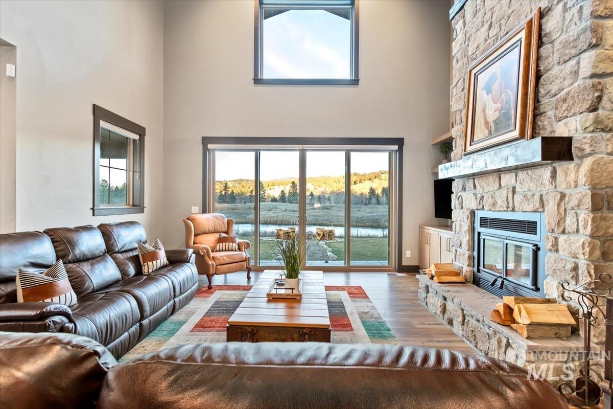 38 Singing Springs Way, Garden Valley, Idaho 83622, 4 Bedrooms, 3 Bathrooms, Residential For Sale, Price $1,048,000, 98976312