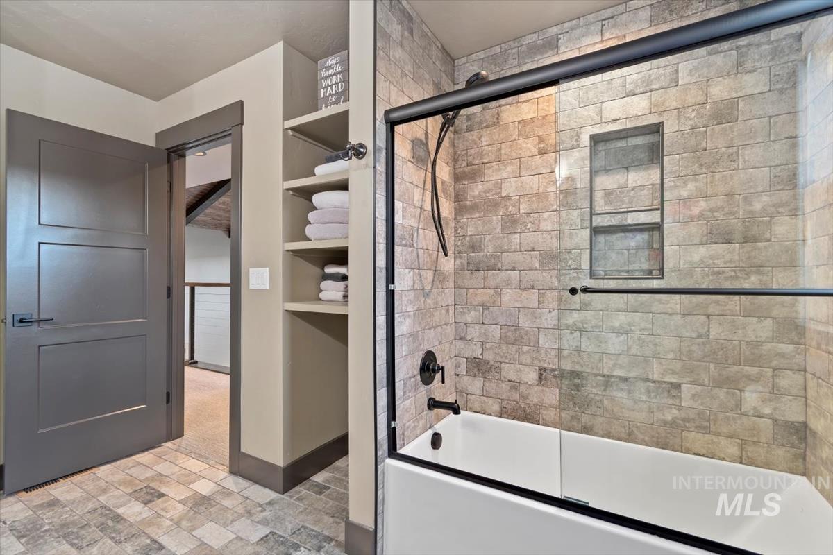 38 Singing Springs Way, Garden Valley, Idaho 83622, 4 Bedrooms, 3 Bathrooms, Residential For Sale, Price $1,048,000, 98976312