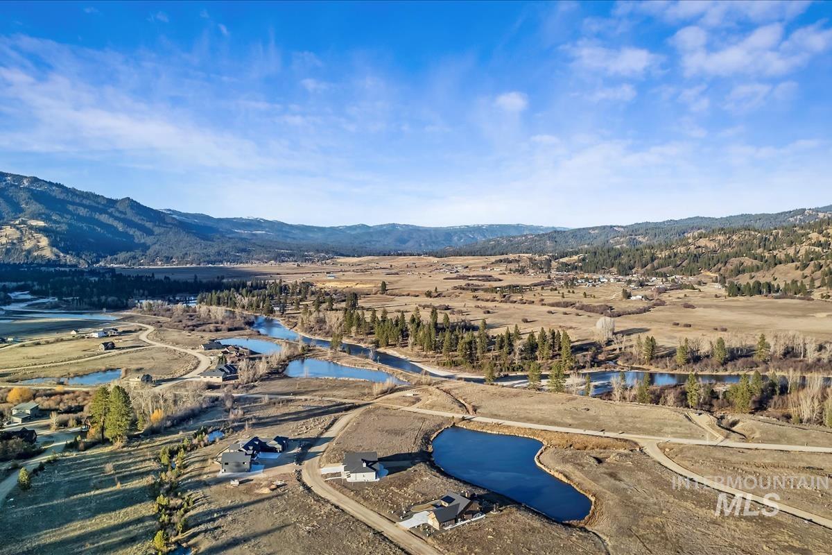 38 Singing Springs Way, Garden Valley, Idaho 83622, 4 Bedrooms, 3 Bathrooms, Residential For Sale, Price $1,048,000, 98976312