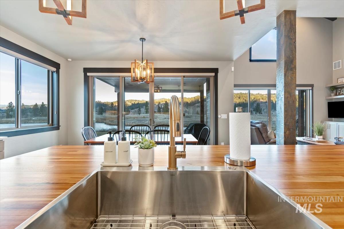 38 Singing Springs Way, Garden Valley, Idaho 83622, 4 Bedrooms, 3 Bathrooms, Residential For Sale, Price $1,048,000, 98976312