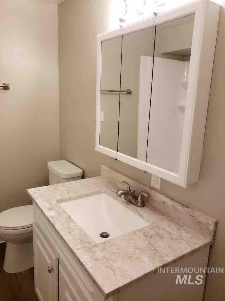 393-399 S White Cloud Dr, Boise, Idaho 83709, 1 Bedroom, 1 Bathroom, Residential Income For Sale, Price $949,500, 98976313