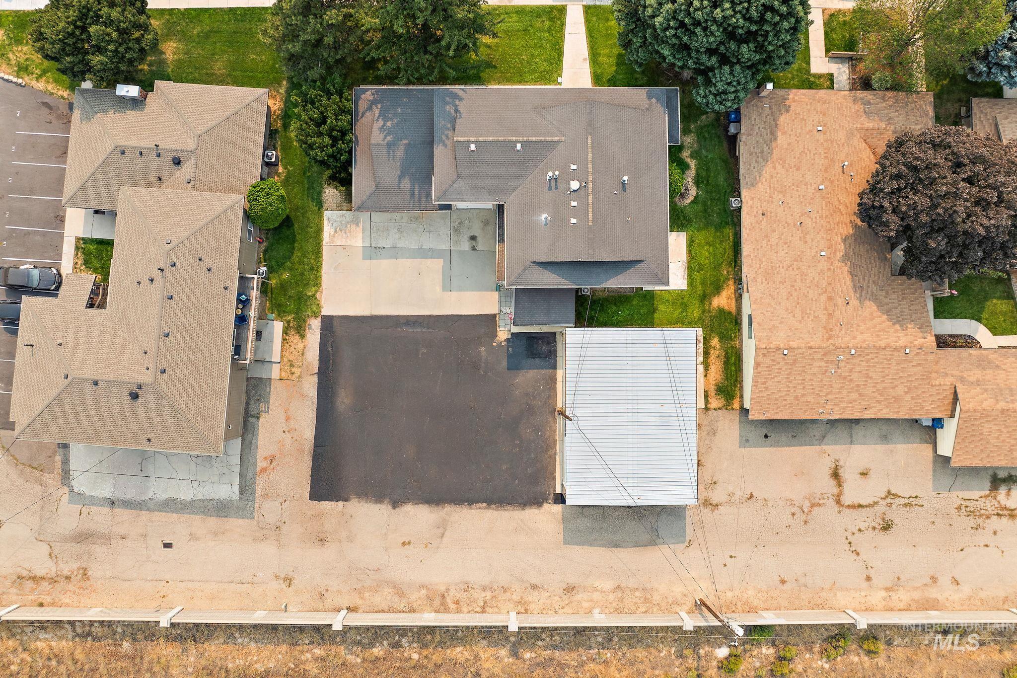 393-399 S White Cloud Dr, Boise, Idaho 83709, 1 Bedroom, 1 Bathroom, Residential Income For Sale, Price $949,500, 98976313